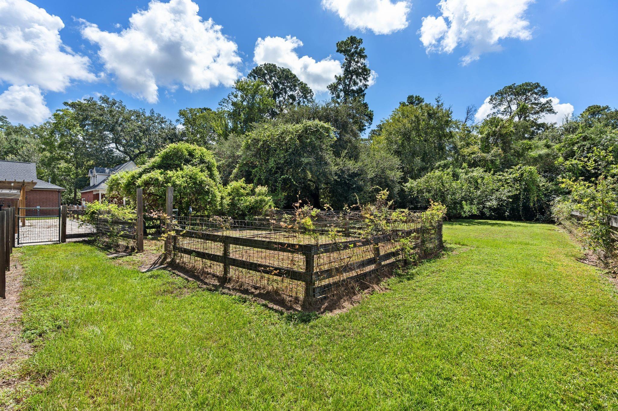 12713 W Shadow Lake Lane