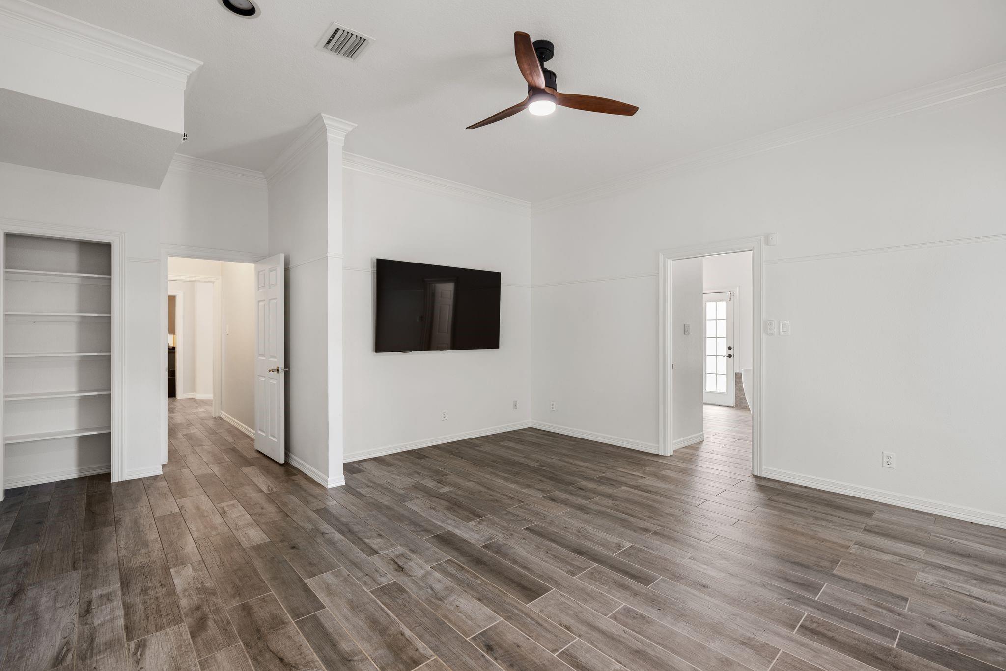 12713 W Shadow Lake Lane