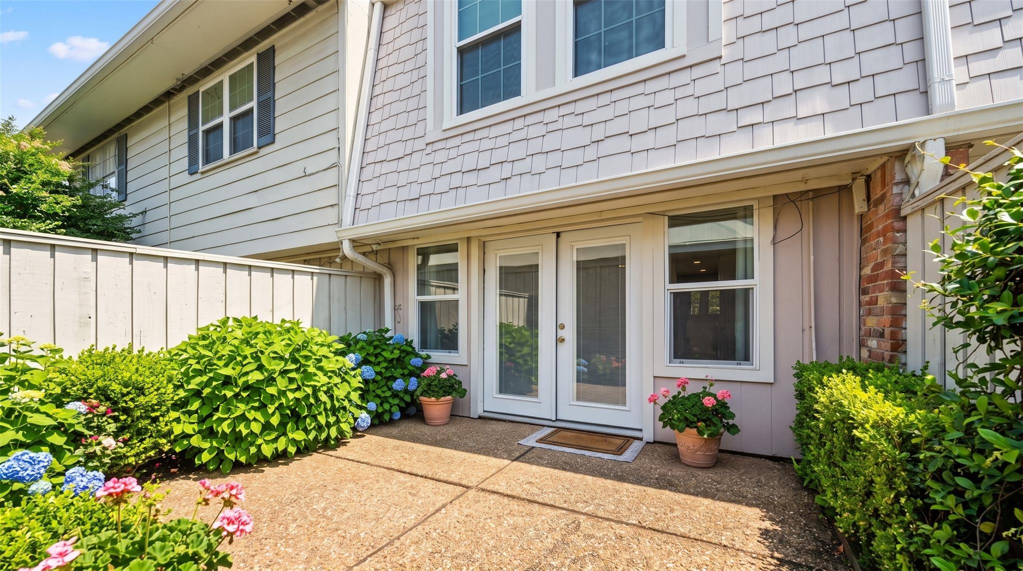 12732 Huntingwick Drive # 69