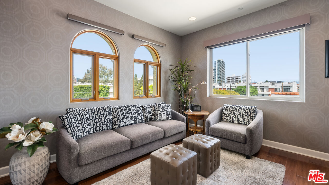 12026 Rhode Island Ave Unit: PH1