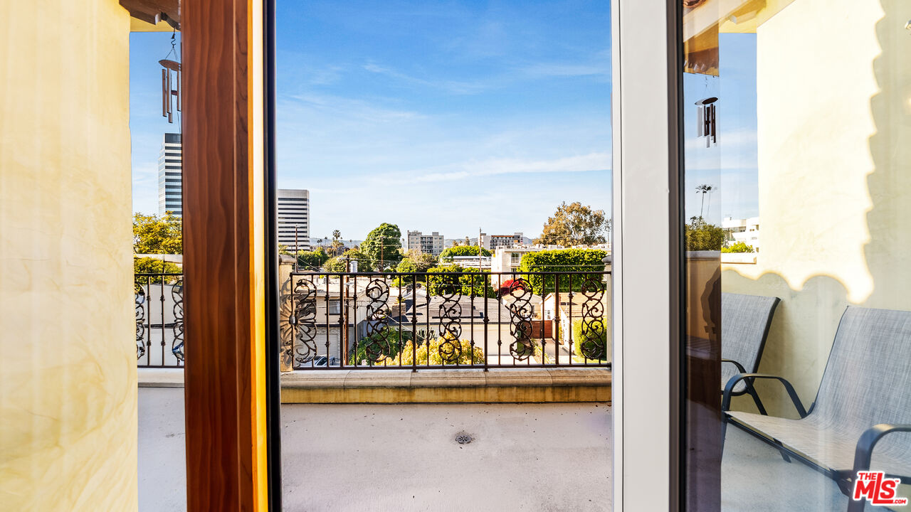 12026 Rhode Island Ave Unit: PH1