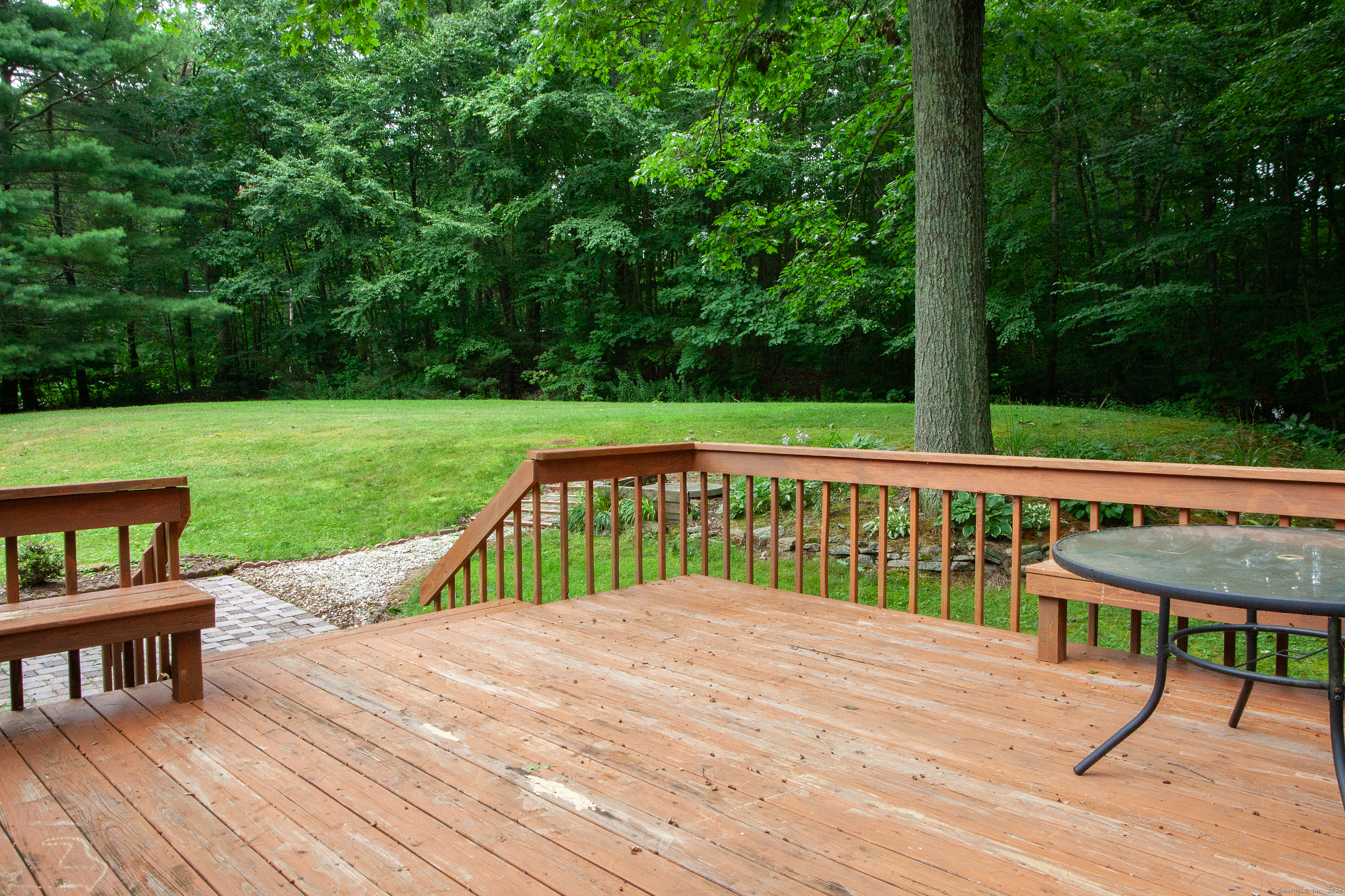 4 Hickory Drive