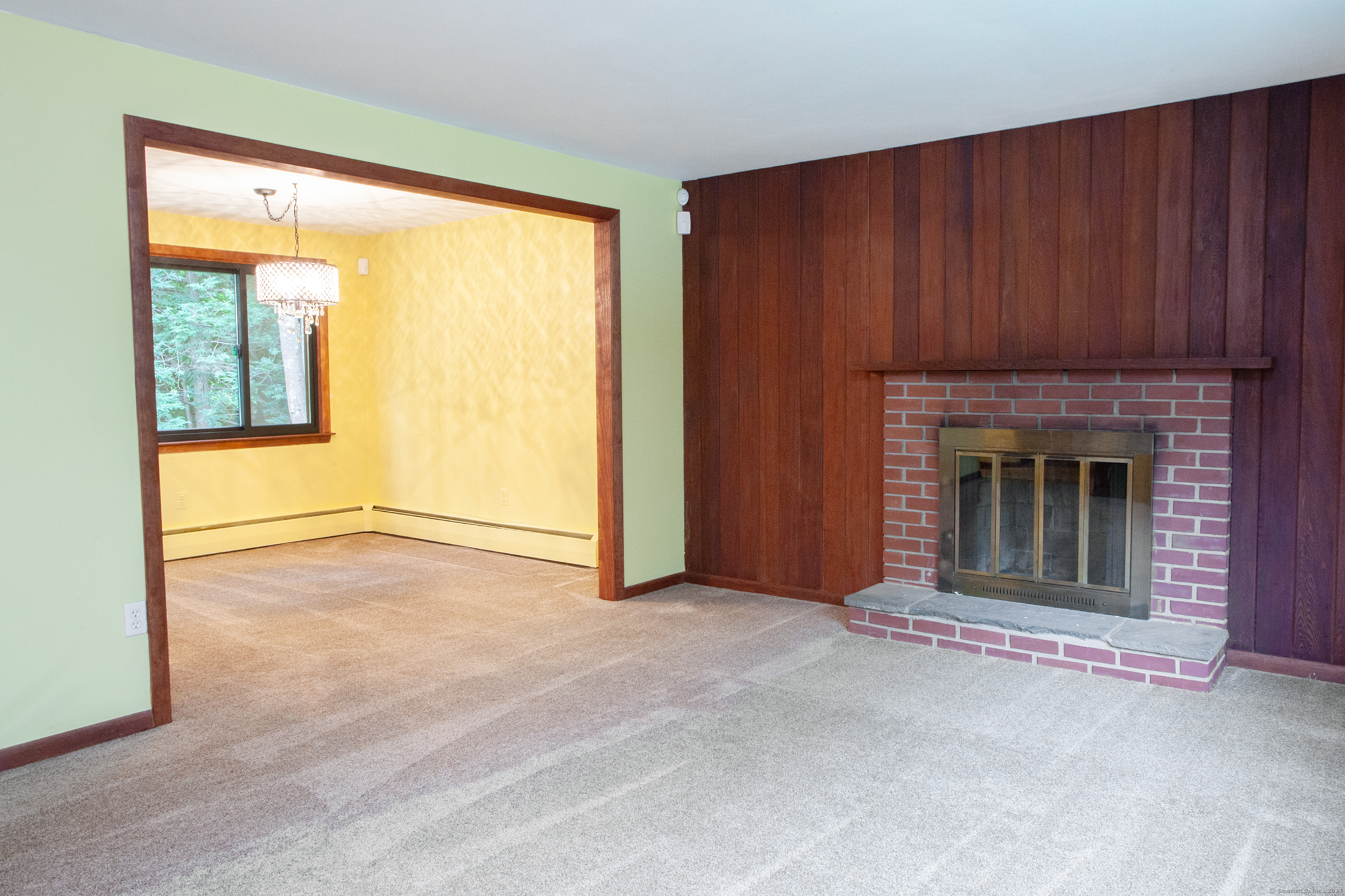 4 Hickory Drive