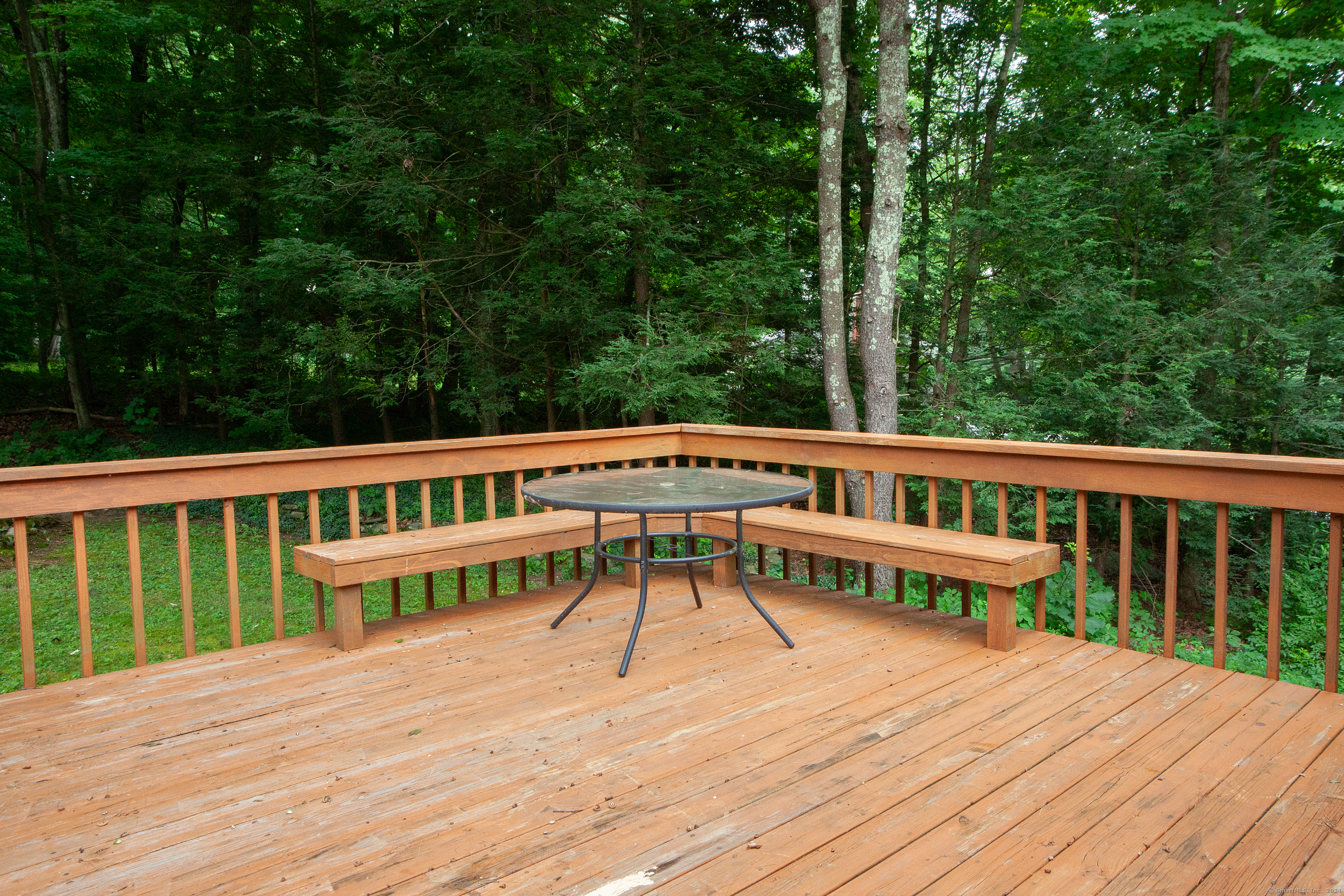 4 Hickory Drive
