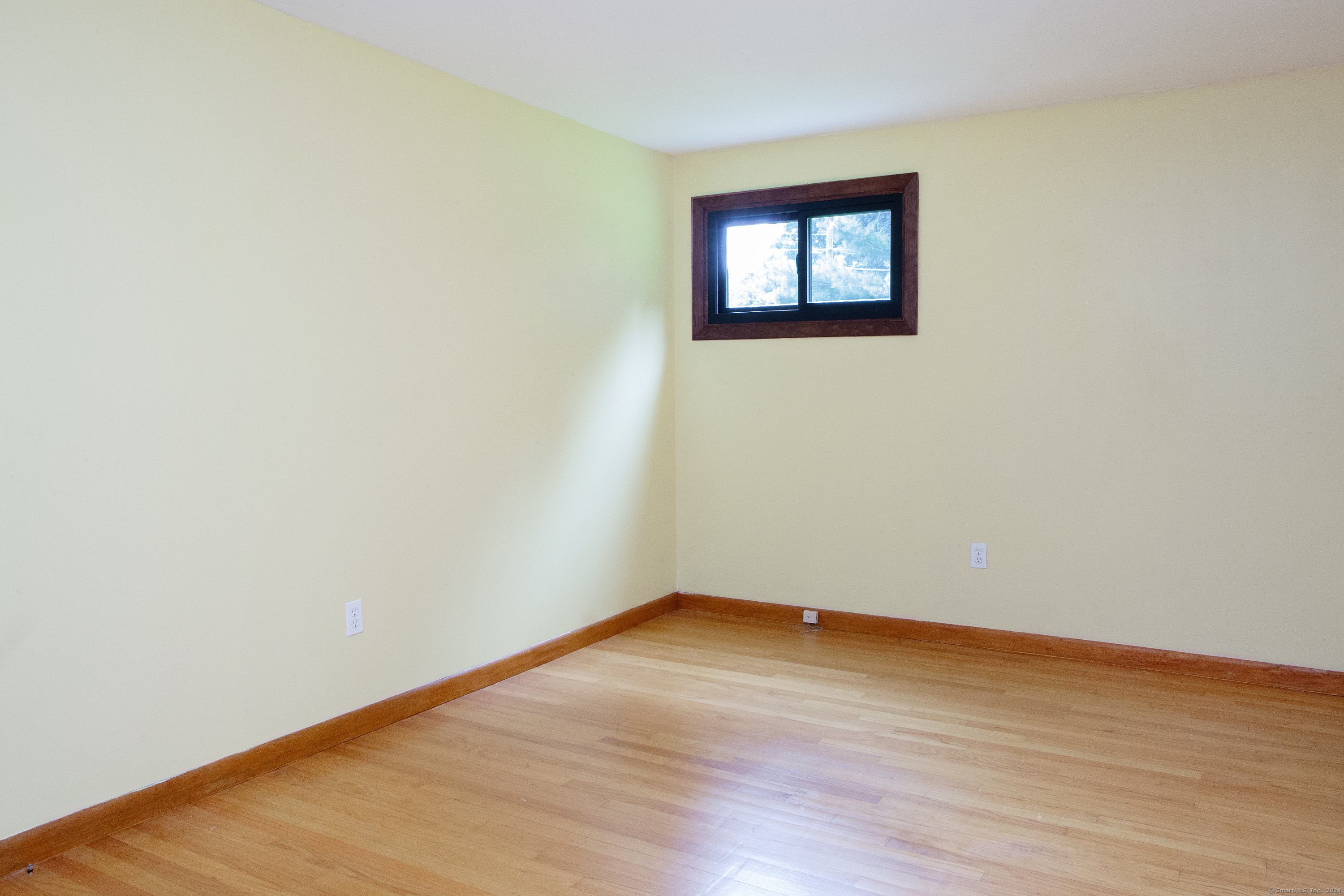 4 Hickory Drive