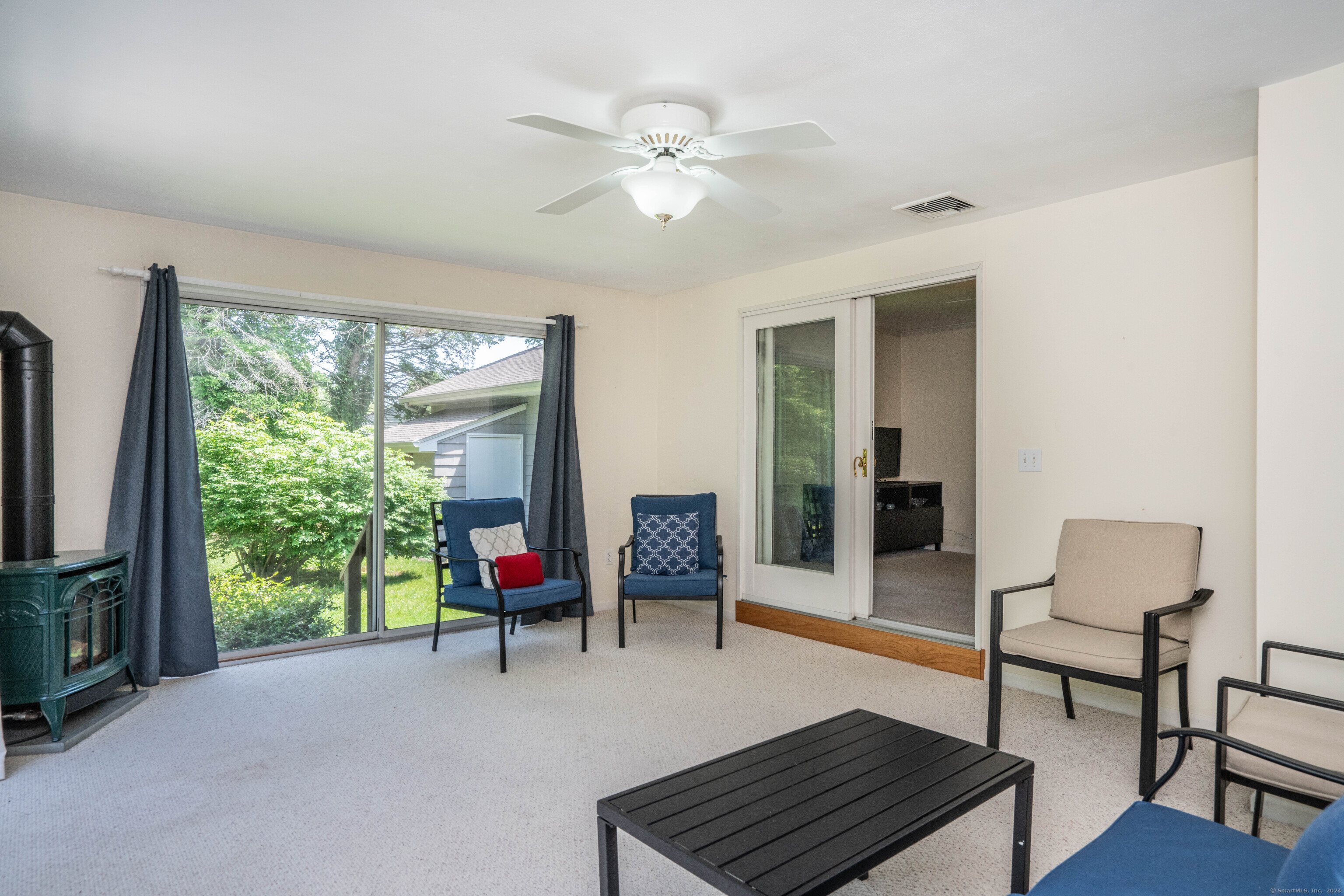 245 Coppermill Road