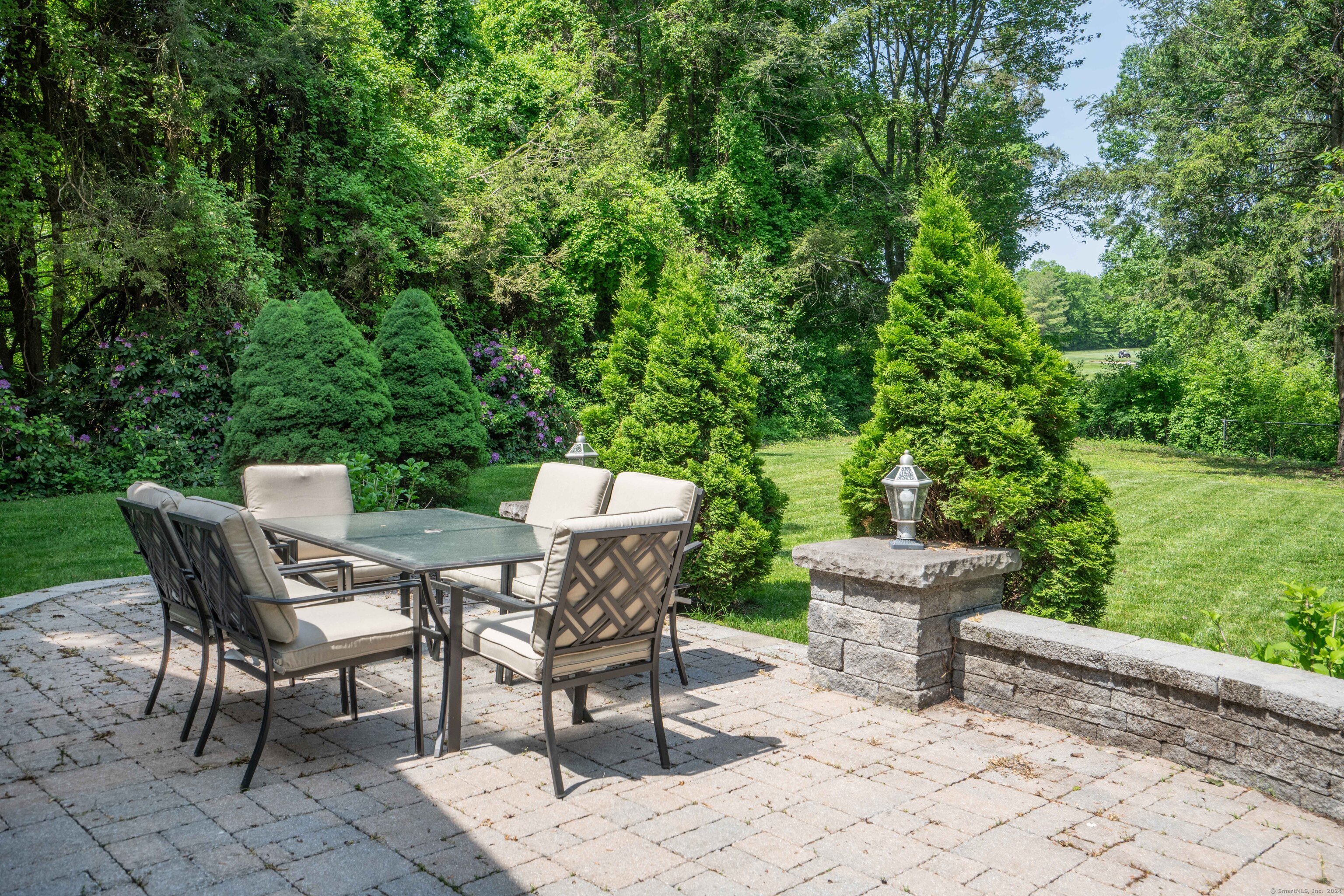 245 Coppermill Road