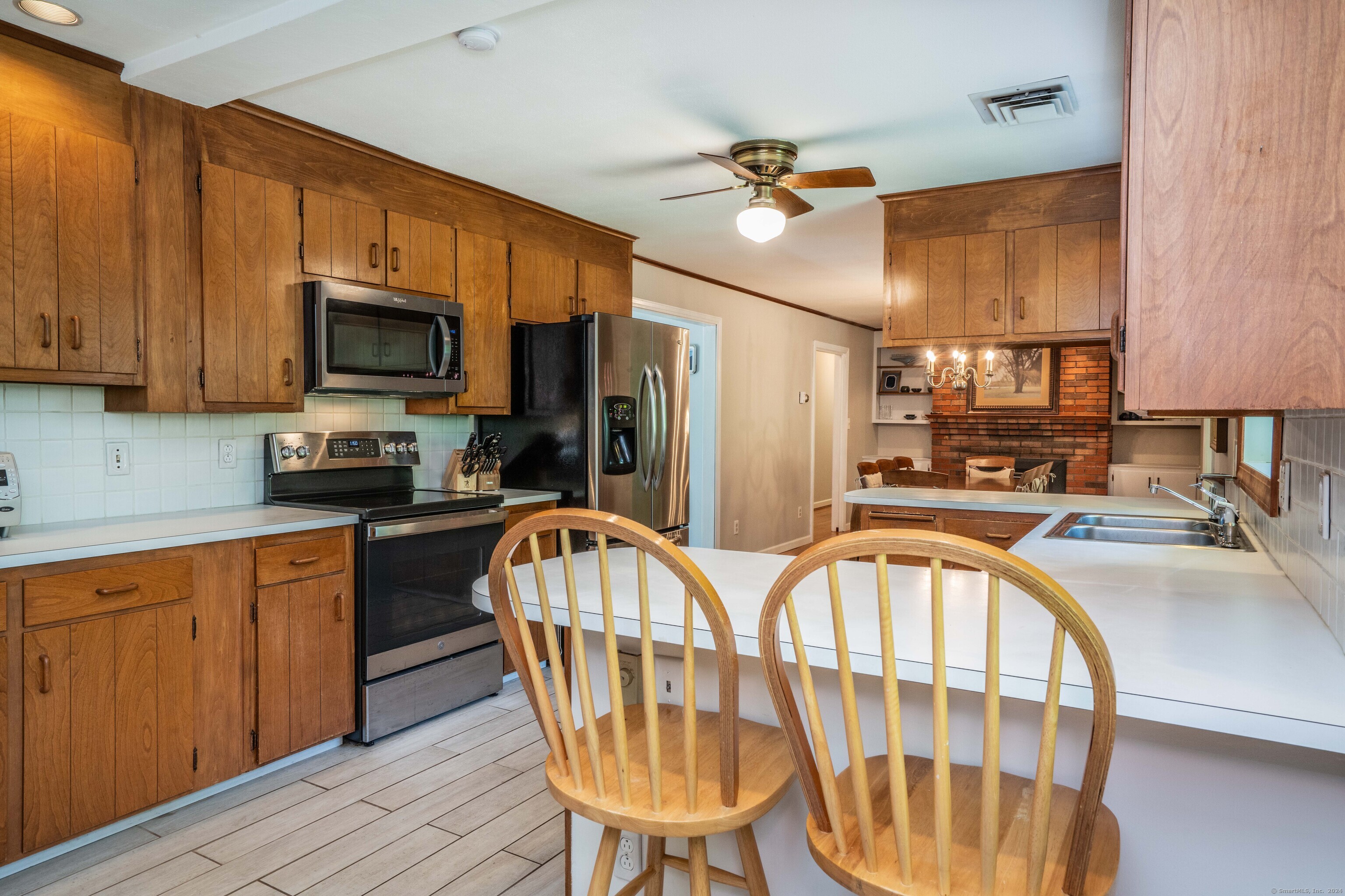 245 Coppermill Road
