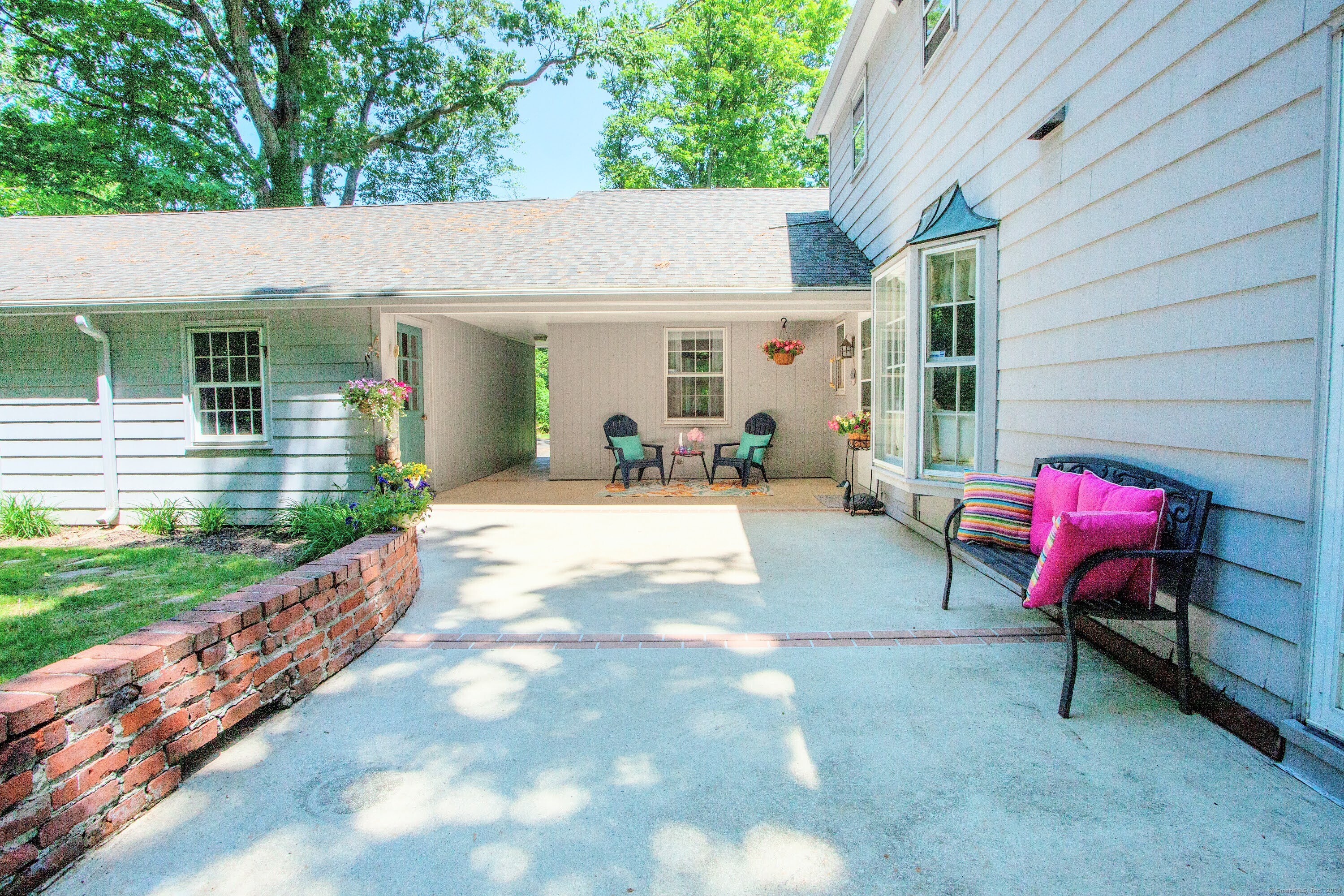 81 Oakridge Road