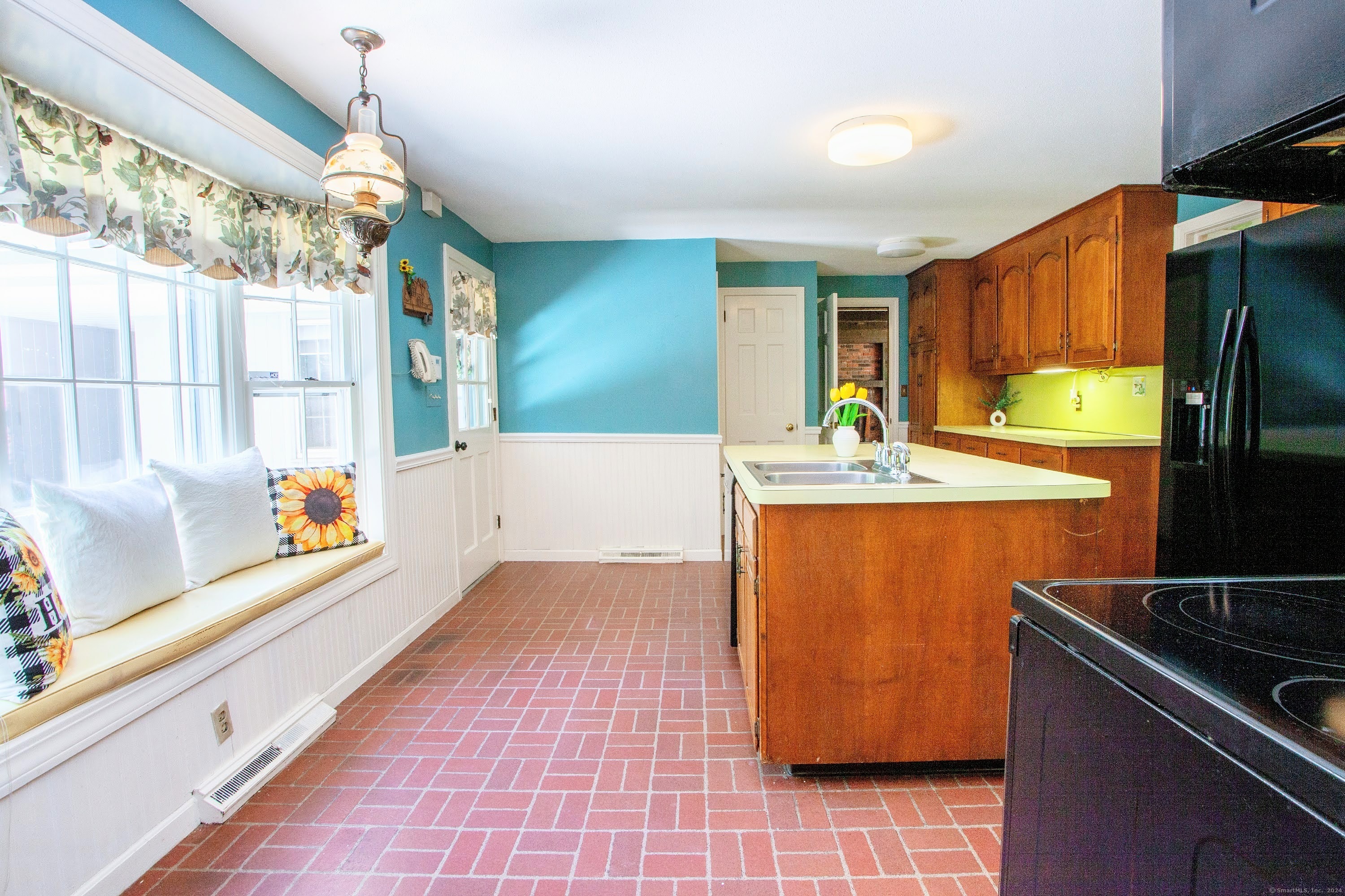 81 Oakridge Road