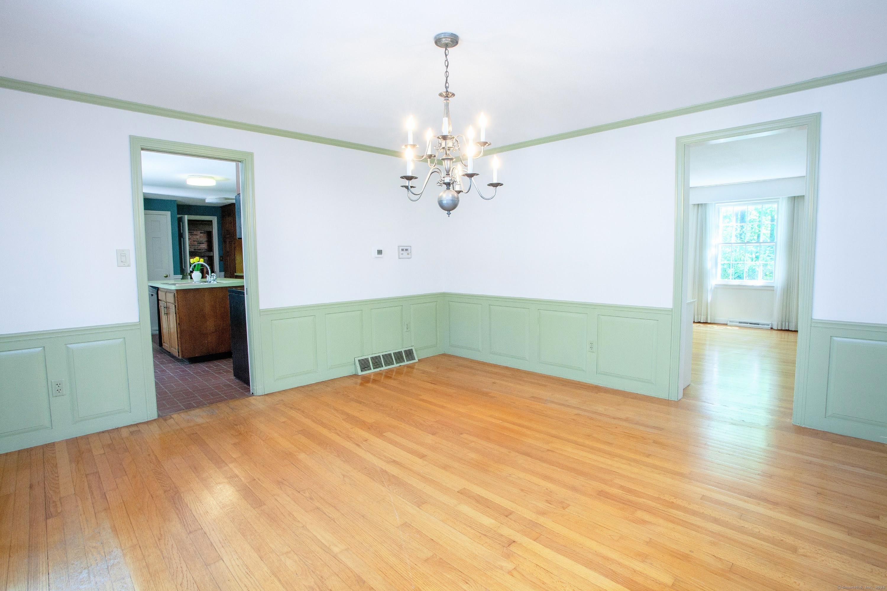 81 Oakridge Road