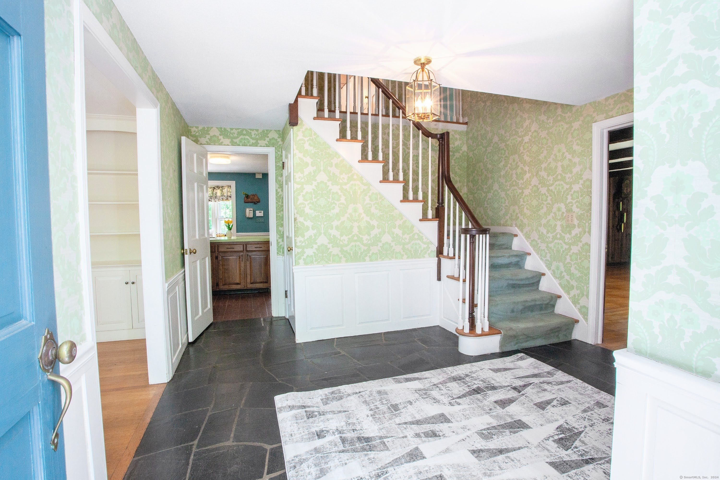 81 Oakridge Road