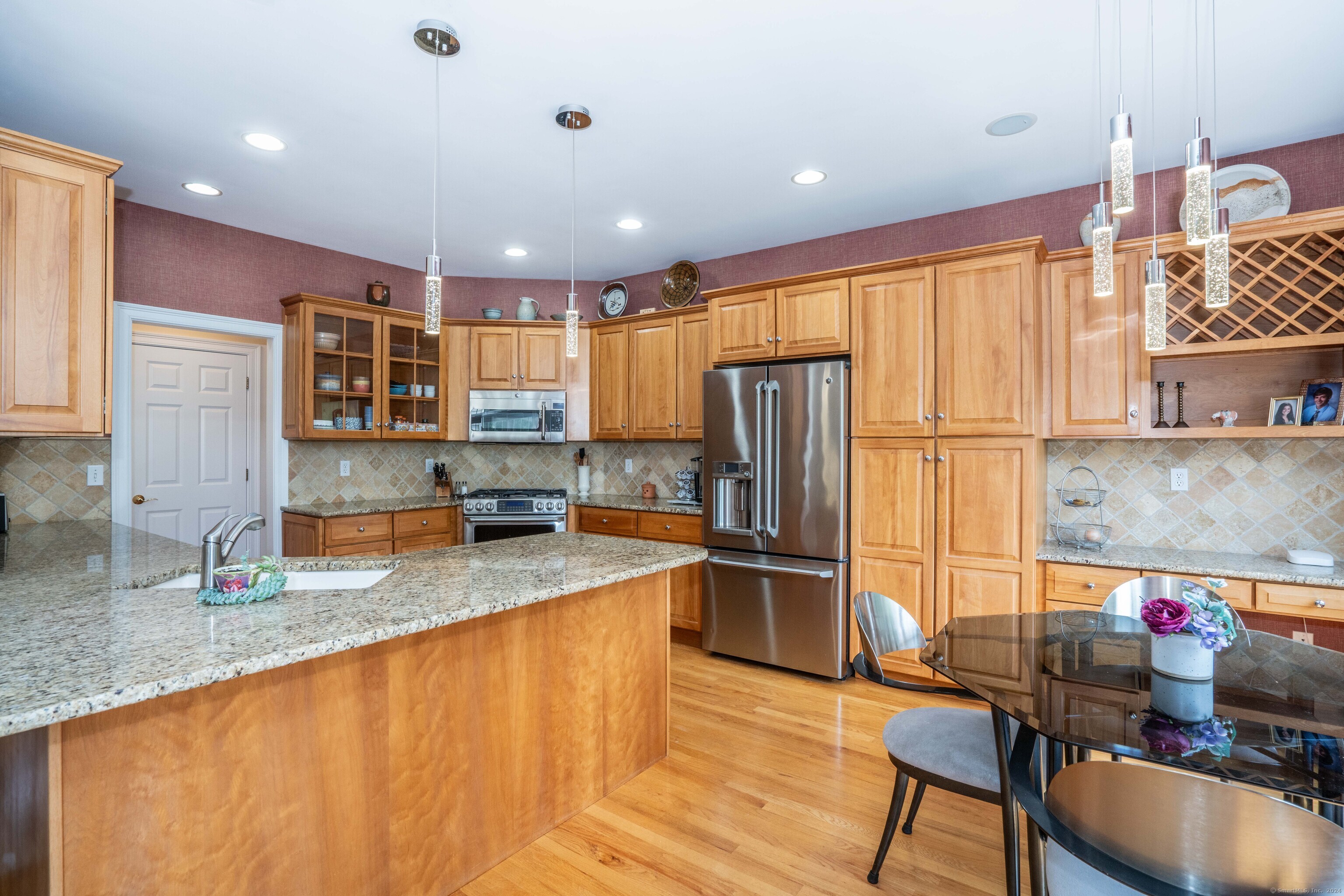 16 Worthington Drive