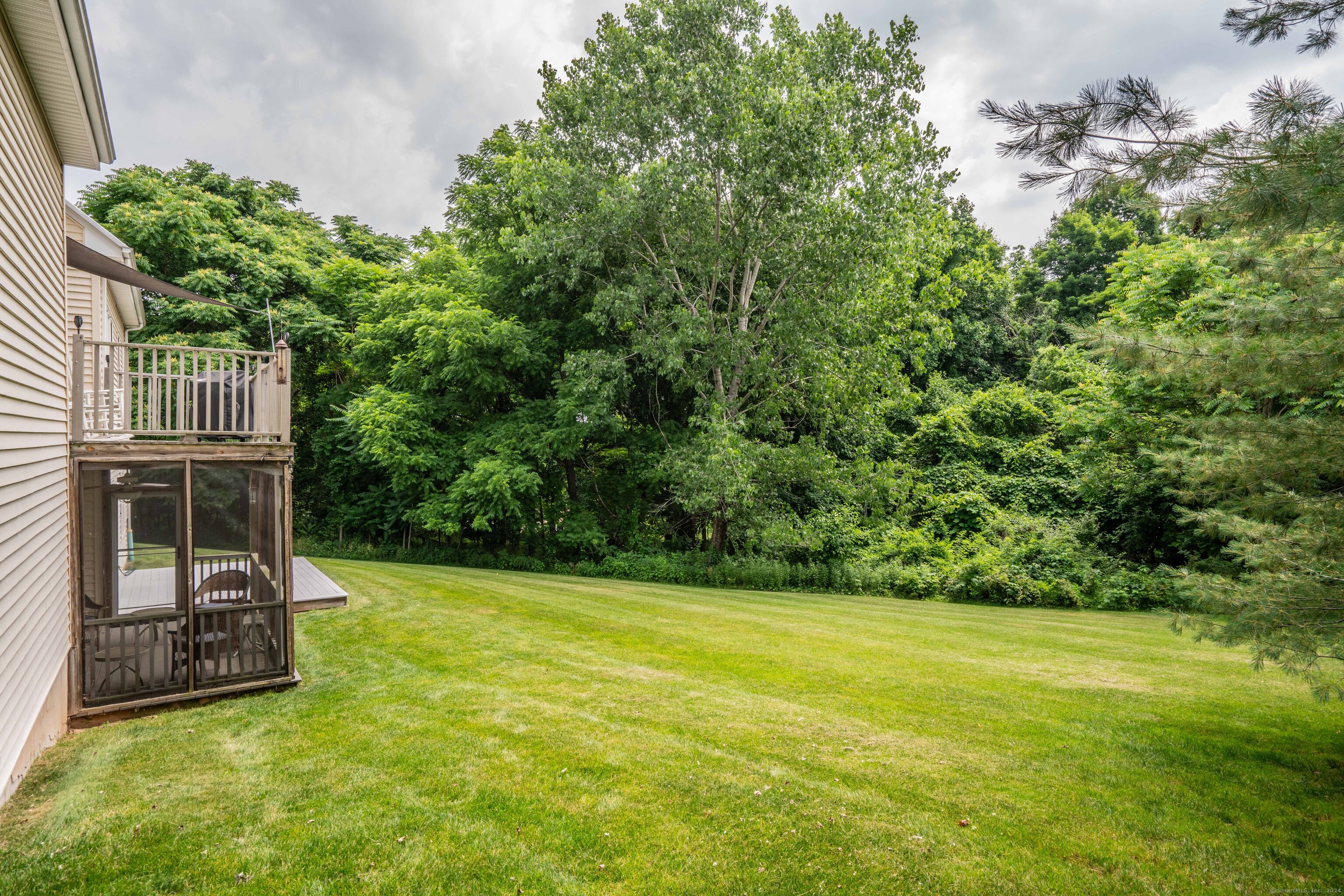 16 Worthington Drive