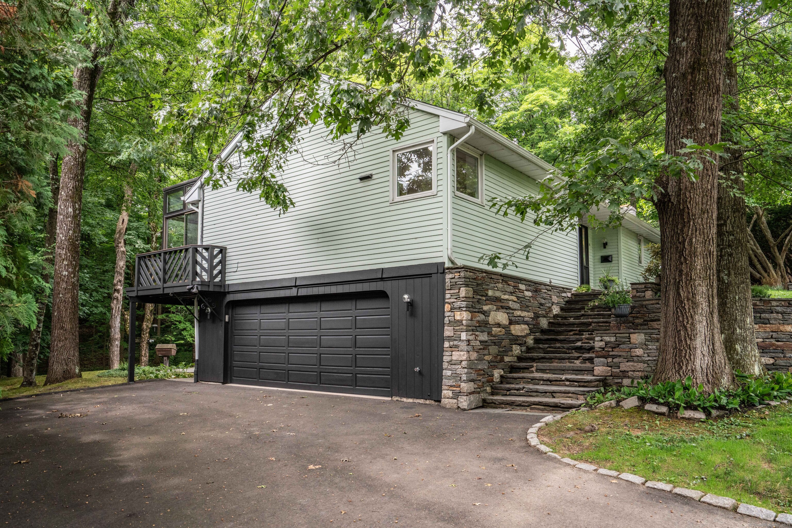 53 Lovelace Drive