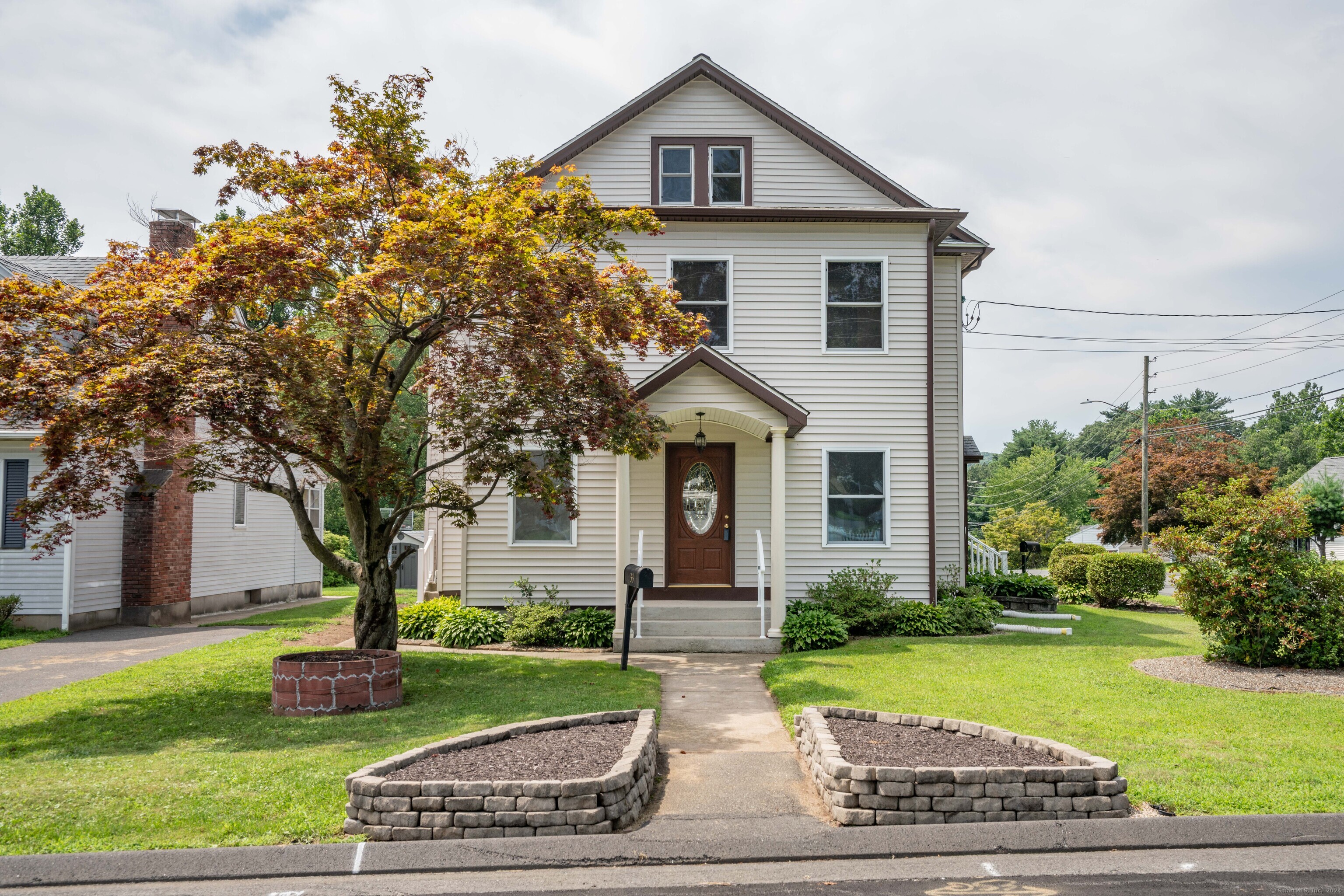 33 Zipp Avenue