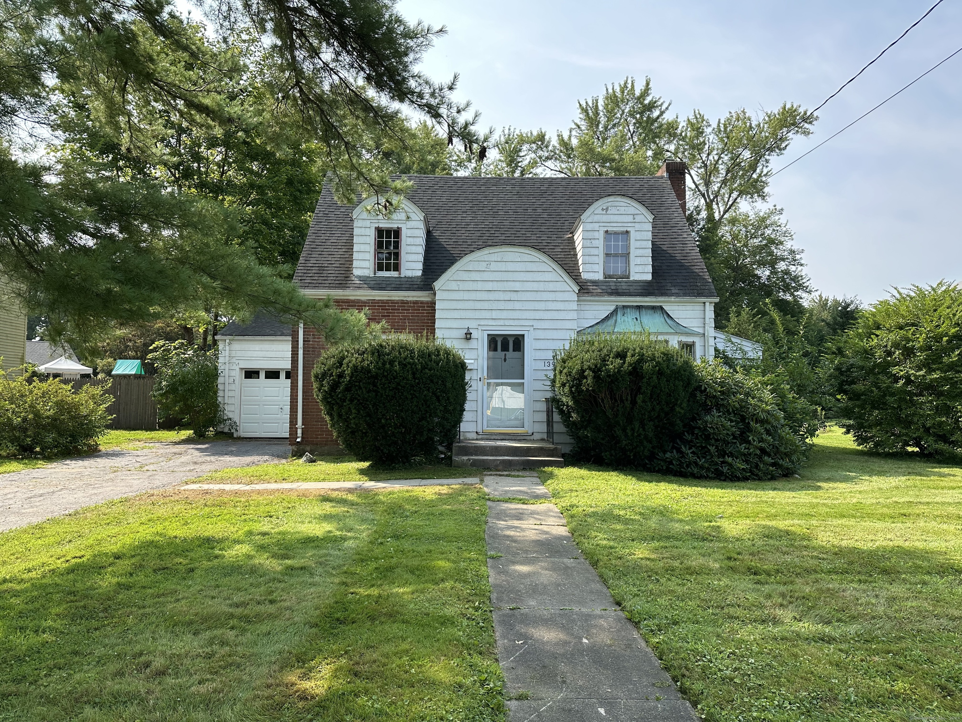 139 Mohawk Drive