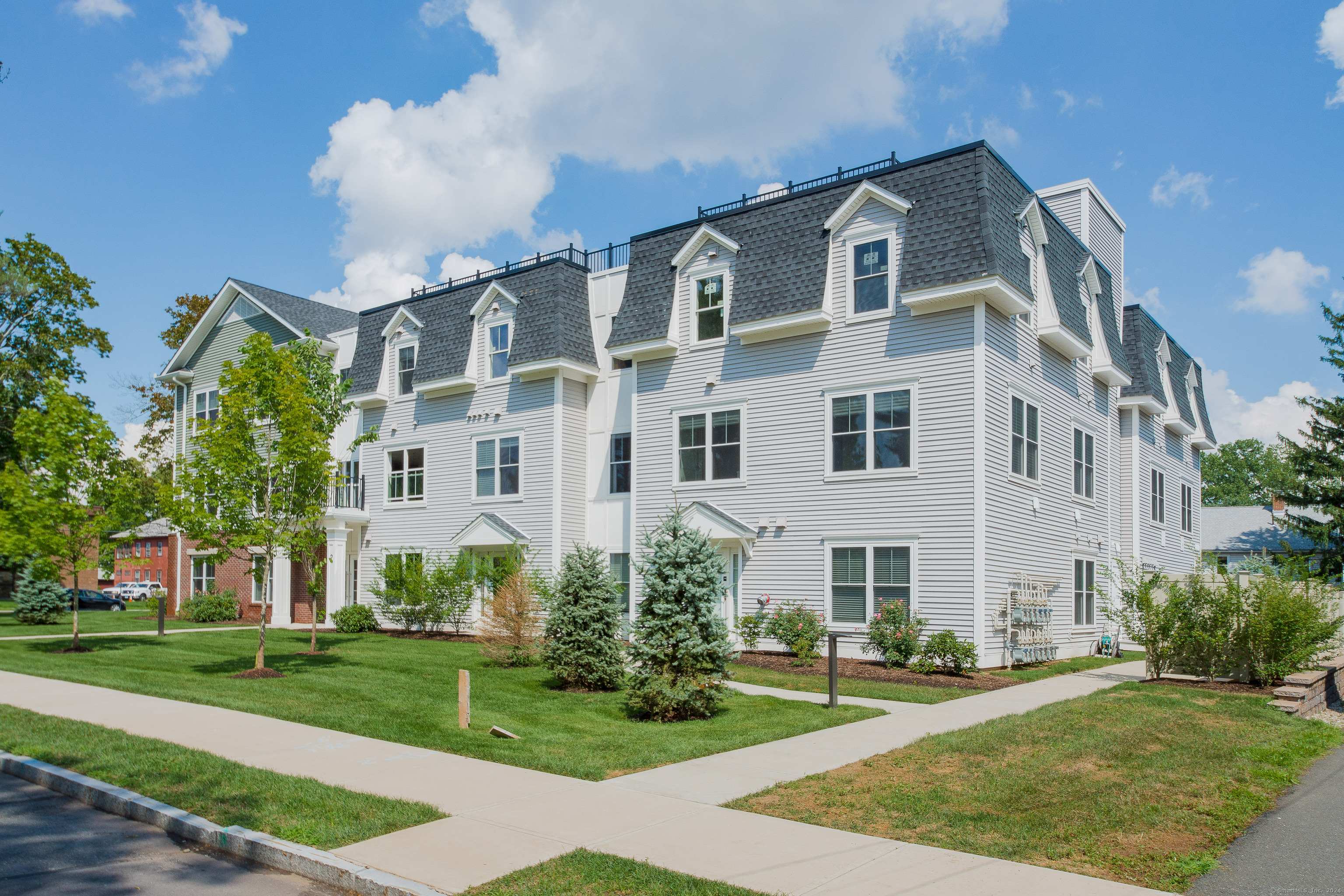 2 Bishop Road APT 303