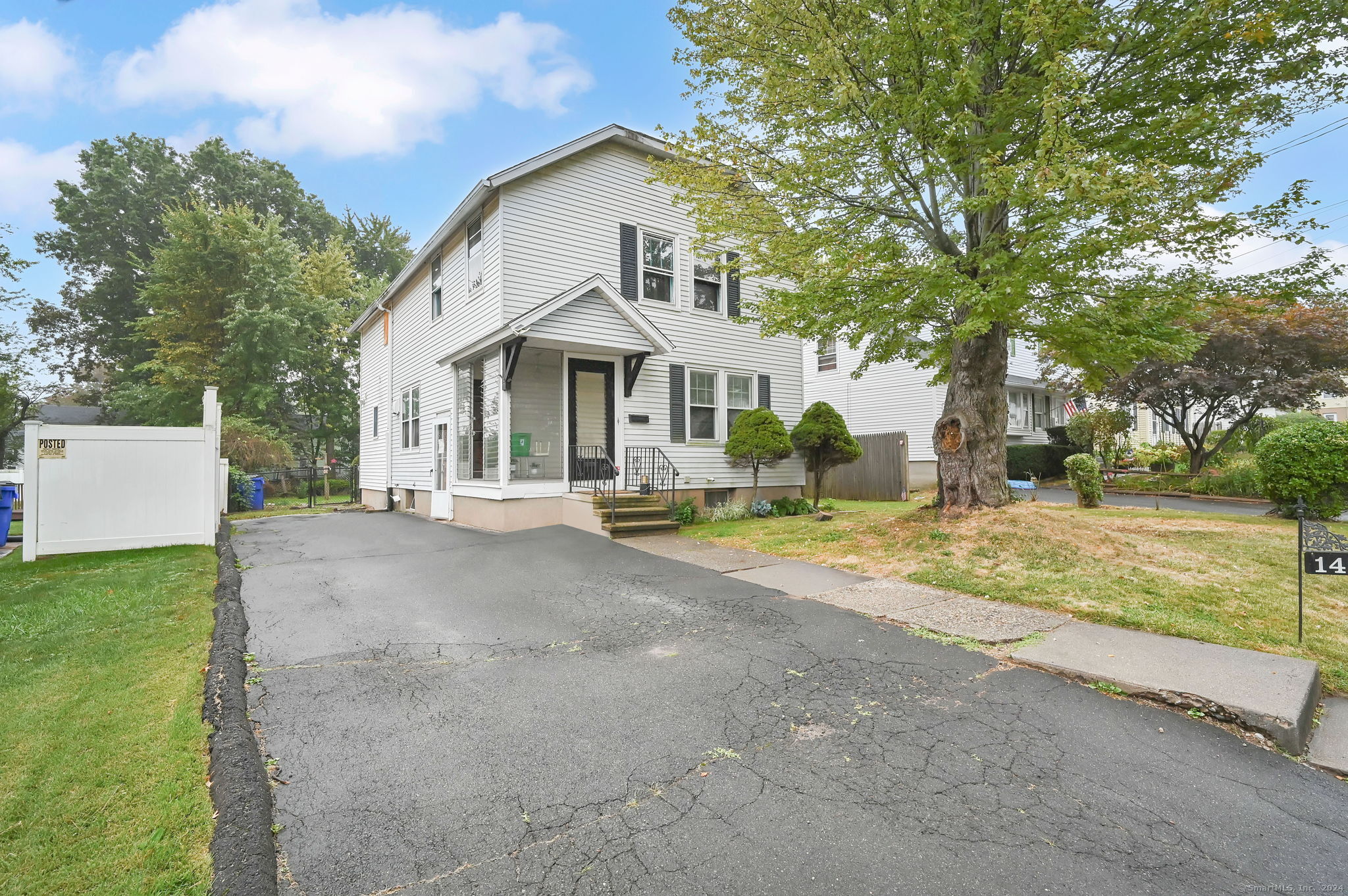 147 Edgemere Avenue