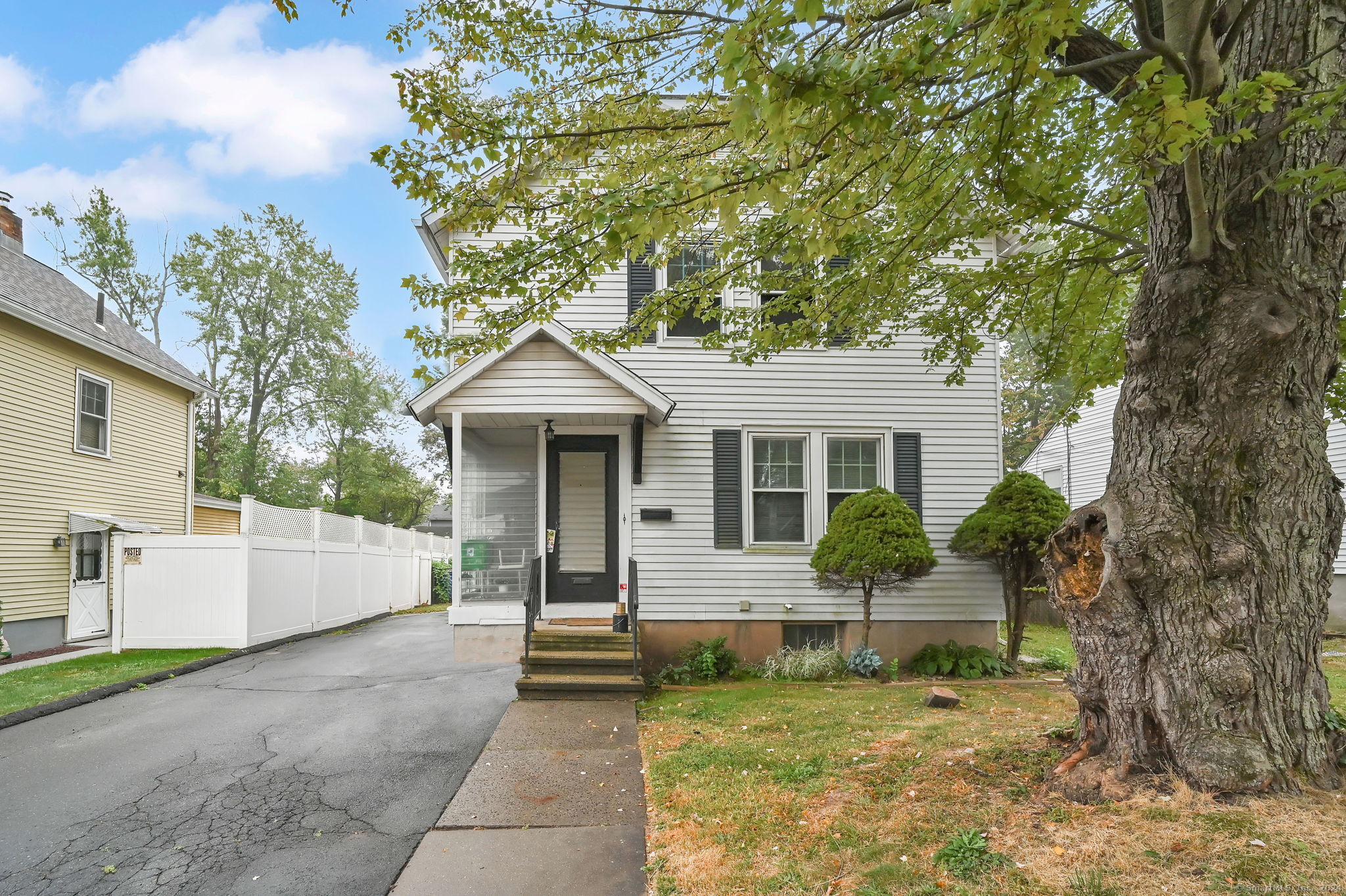 147 Edgemere Avenue