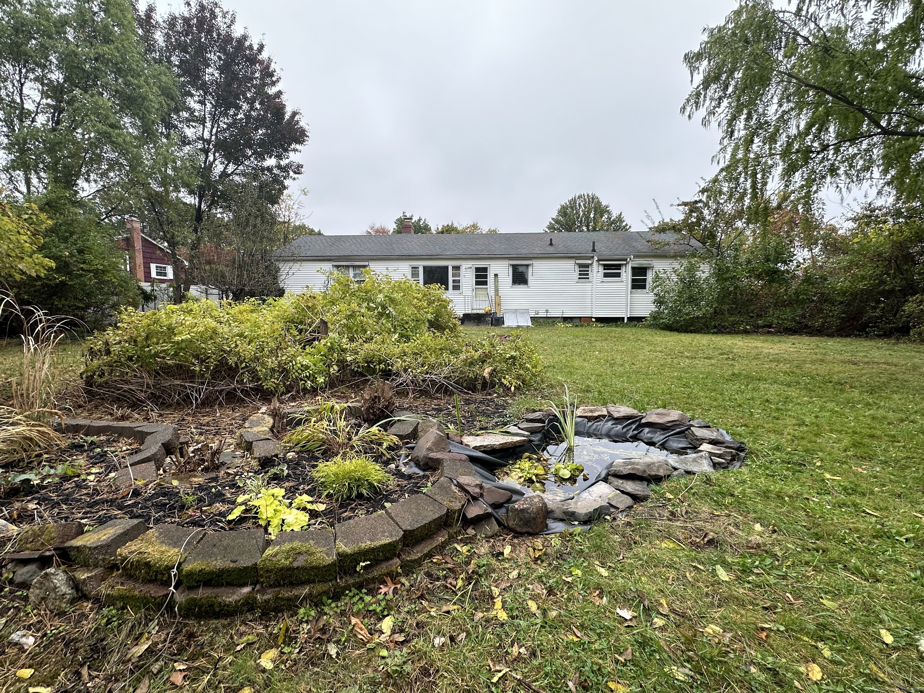 18 Sycamore Road