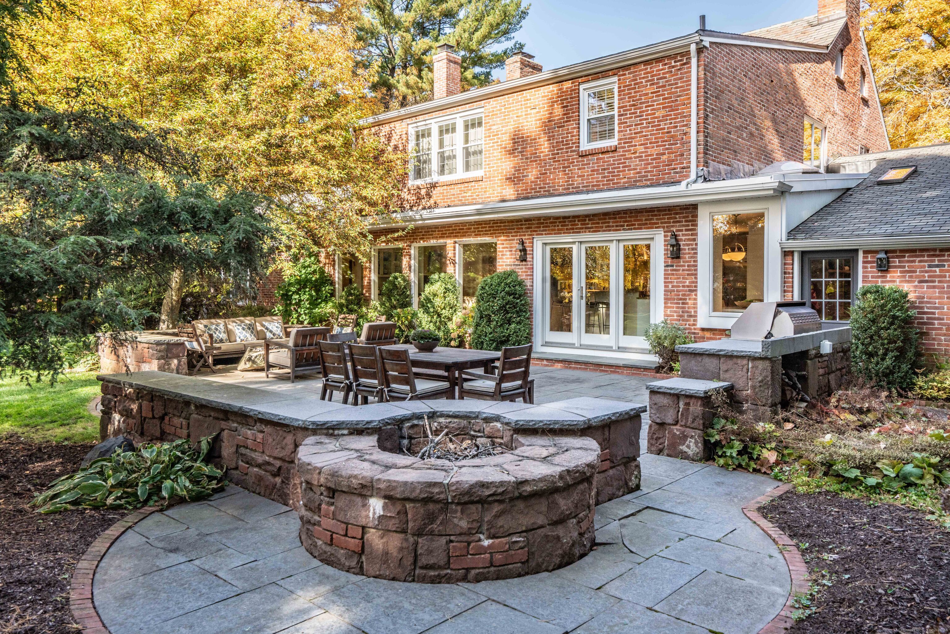 15 Mountain View Drive