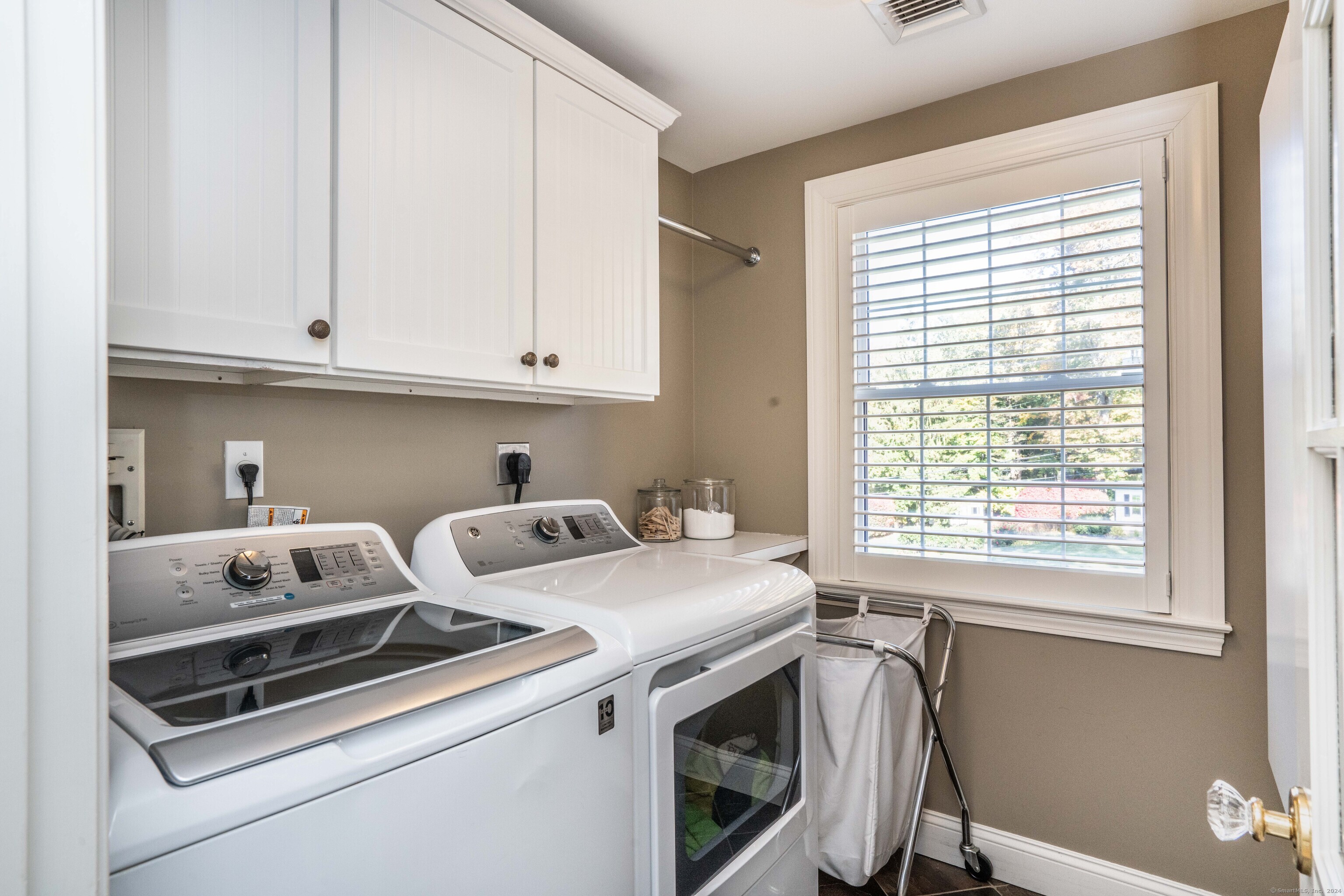 15 Mountain View Drive