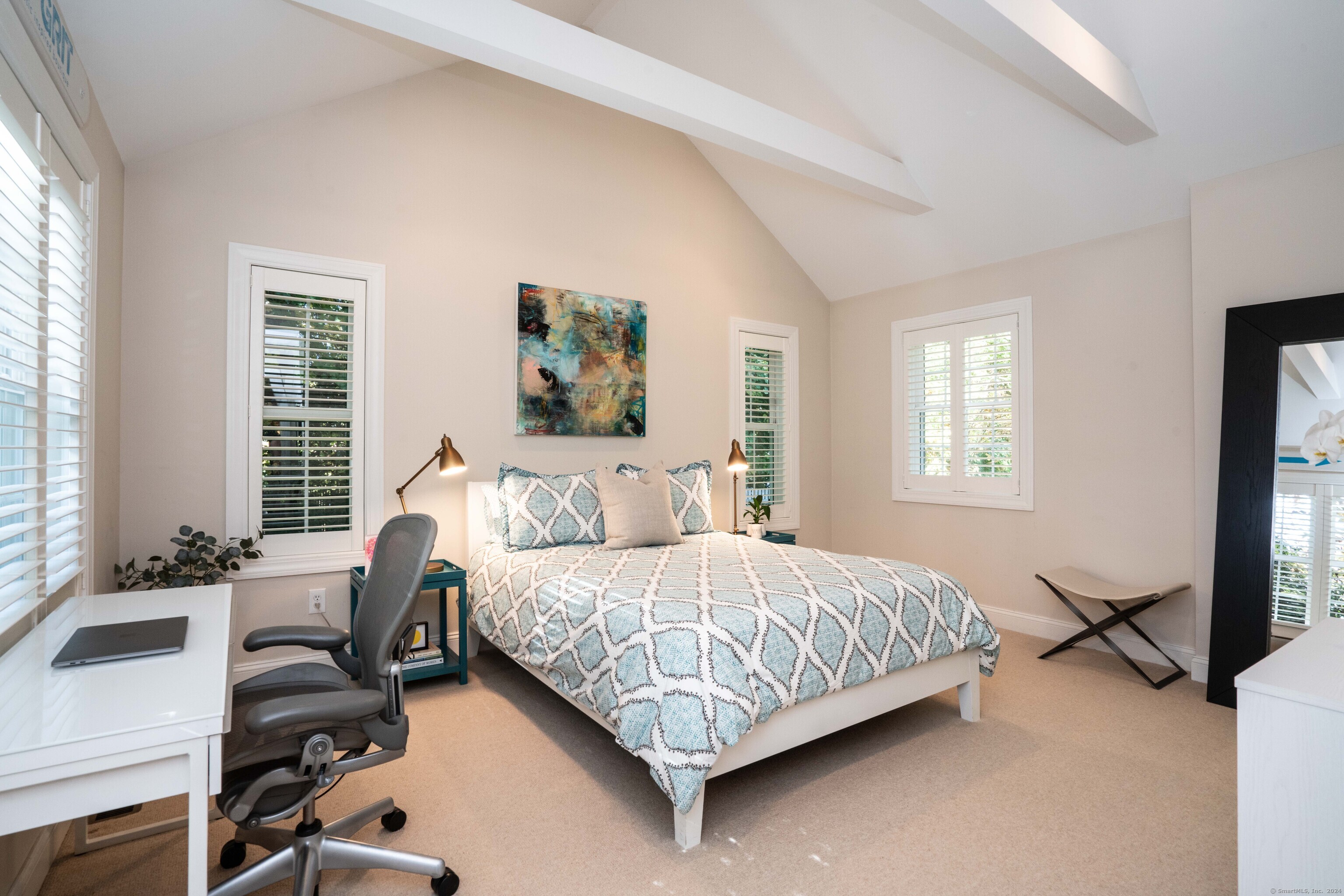 15 Mountain View Drive