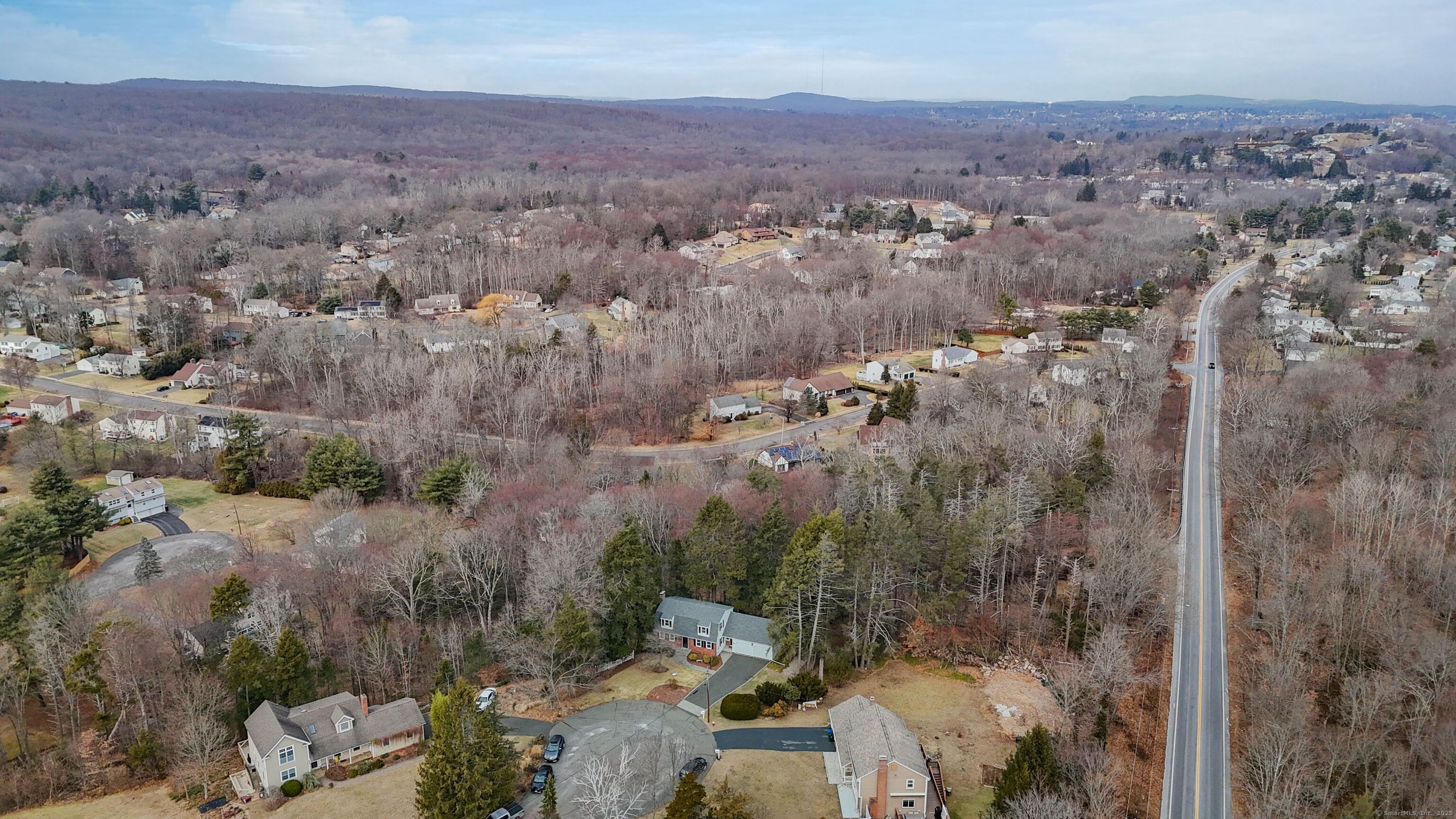77 Hemlock Ridge