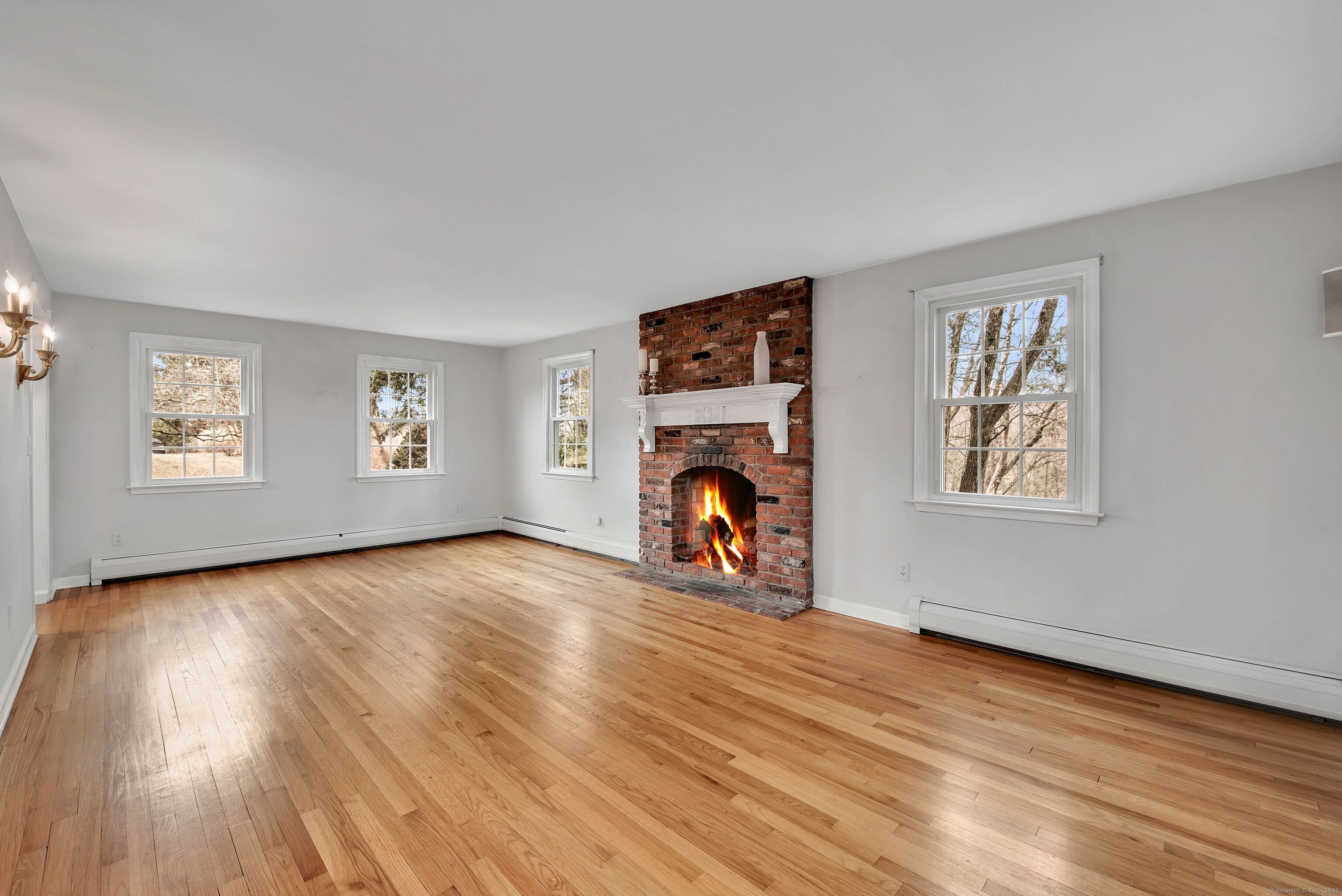 77 Hemlock Ridge