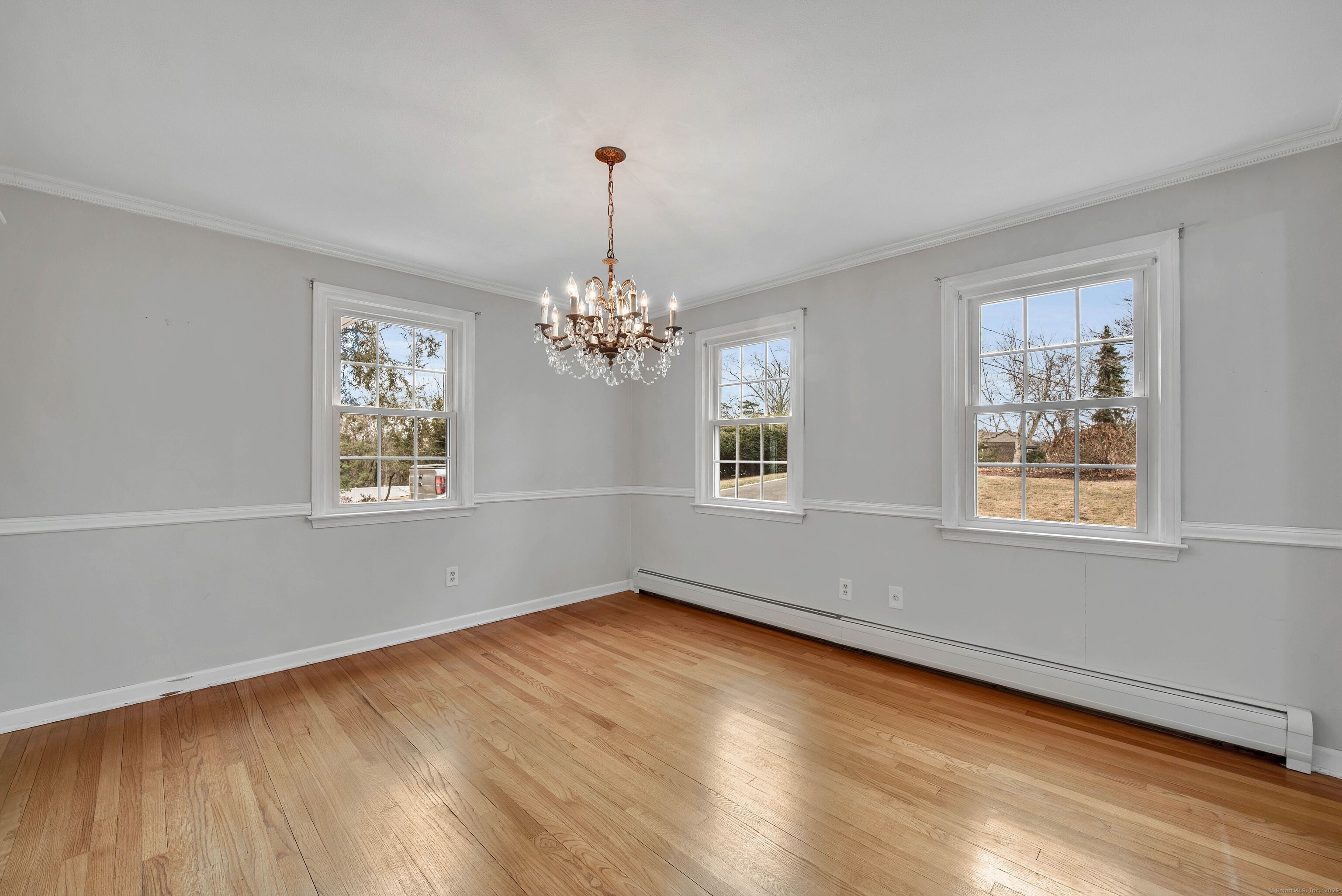 77 Hemlock Ridge