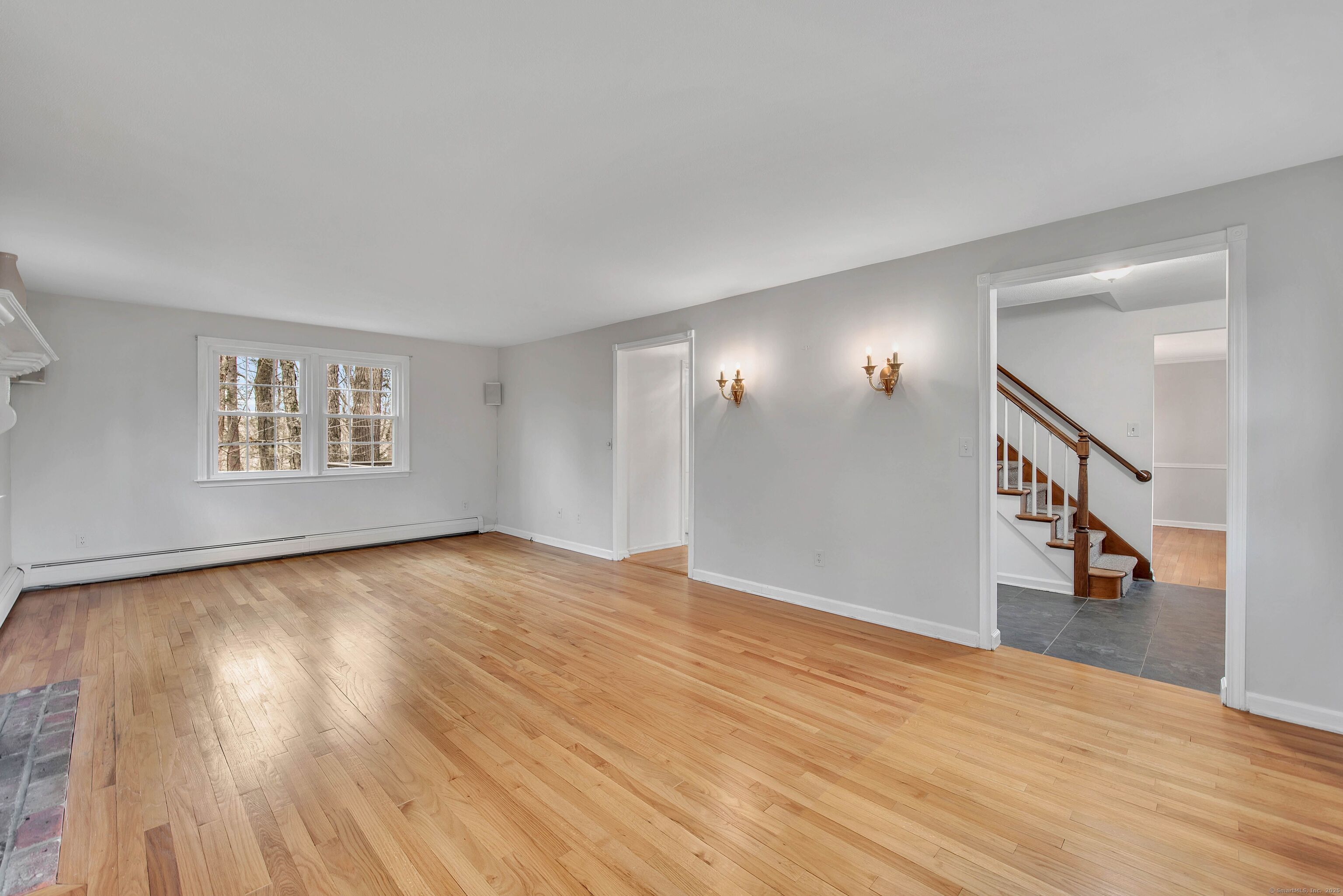 77 Hemlock Ridge