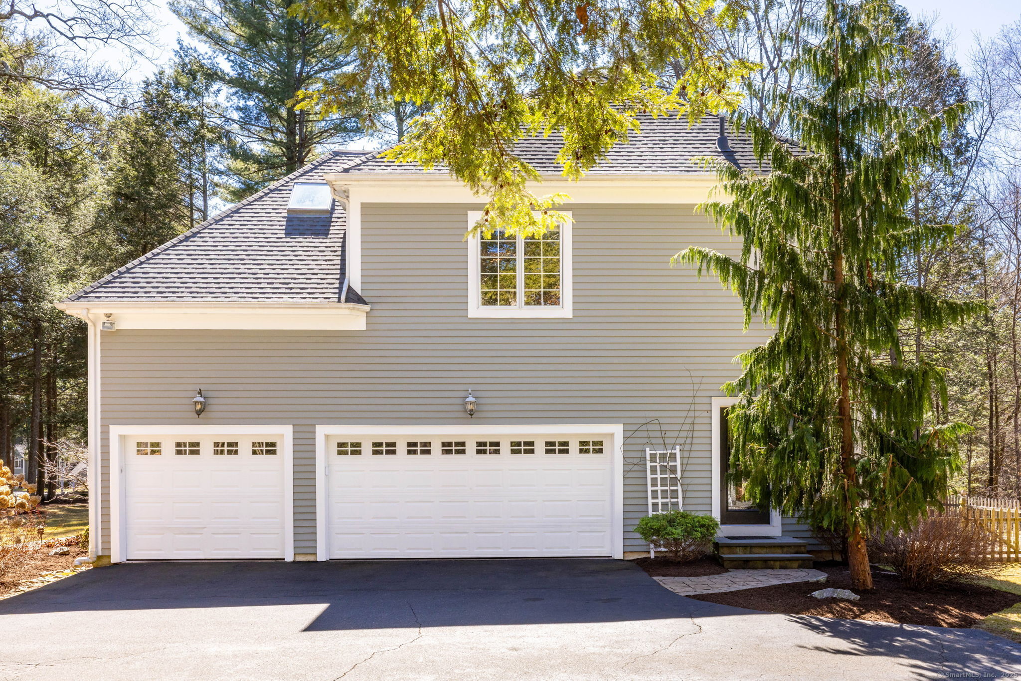 24 Aspenwood Drive