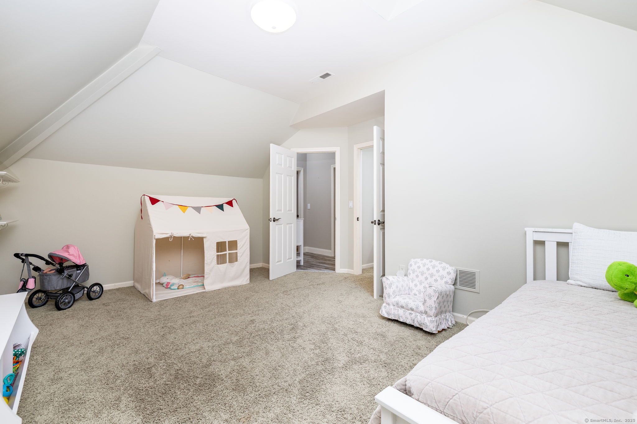 24 Aspenwood Drive