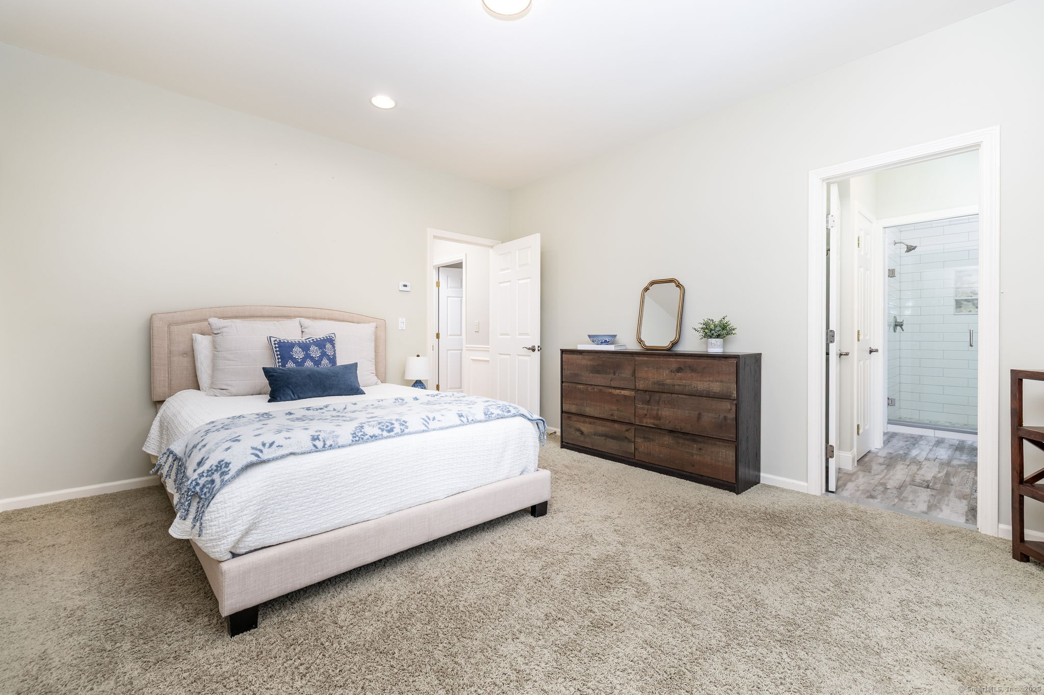 24 Aspenwood Drive