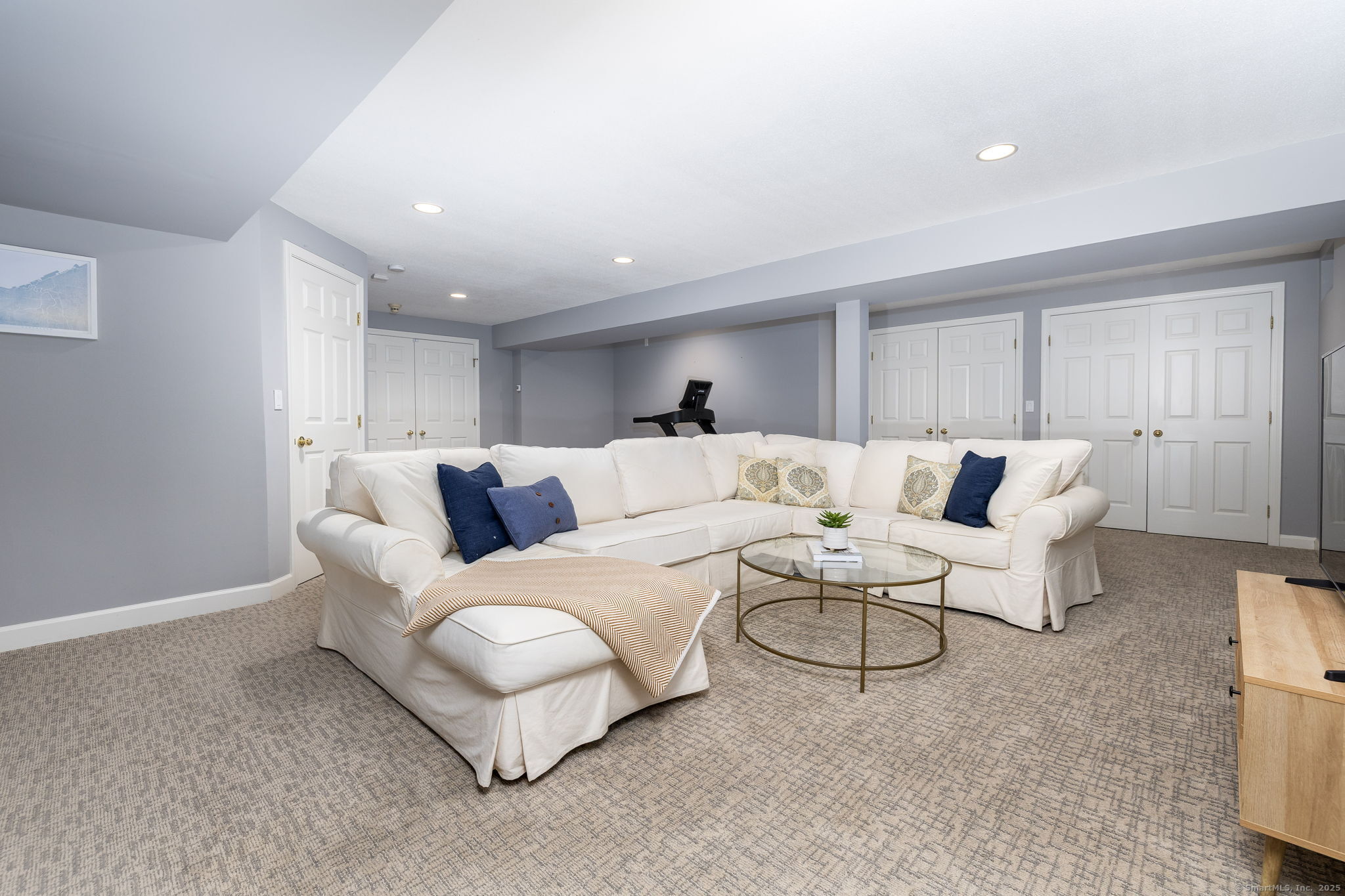 24 Aspenwood Drive