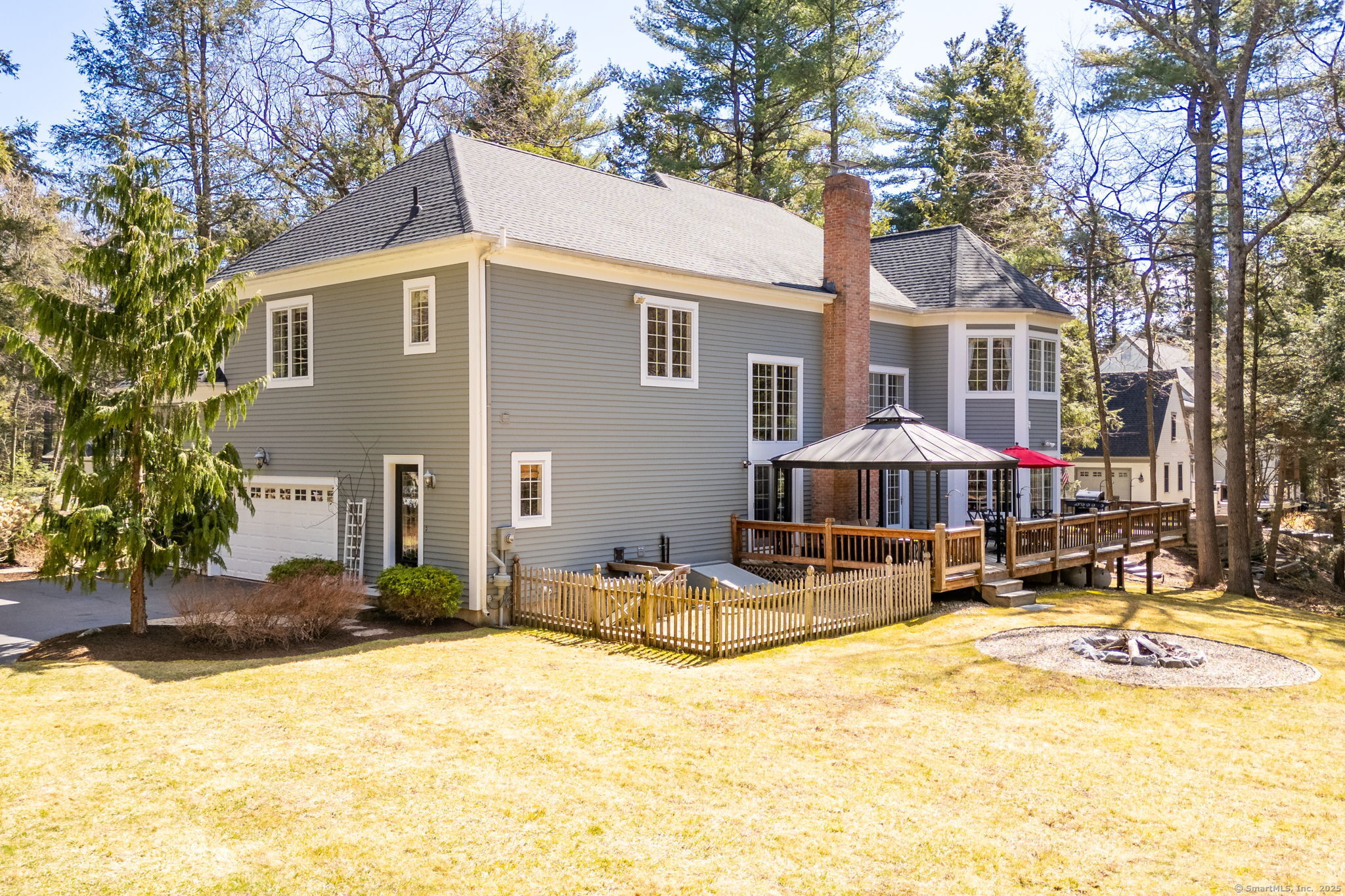 24 Aspenwood Drive