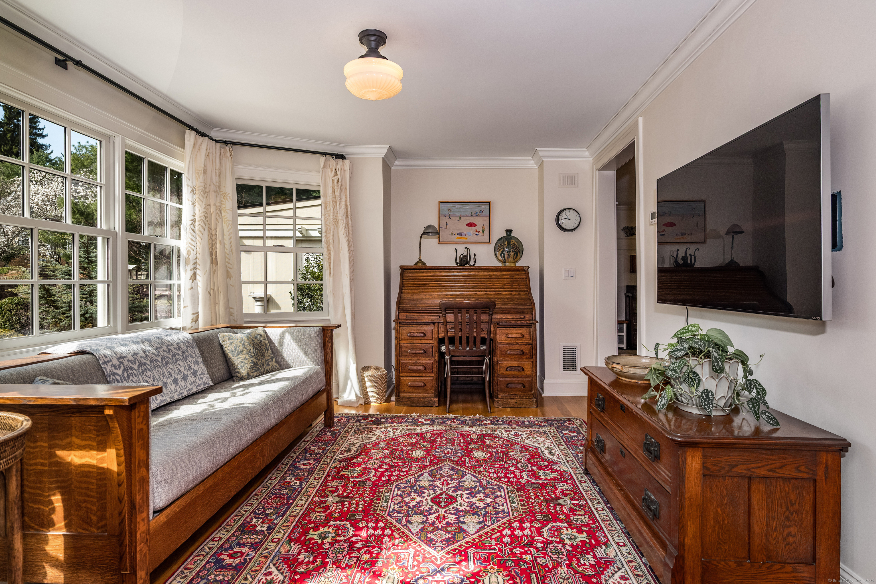 8 Bassette Lane