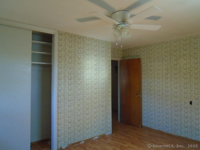 35 Greenhouse Boulevard