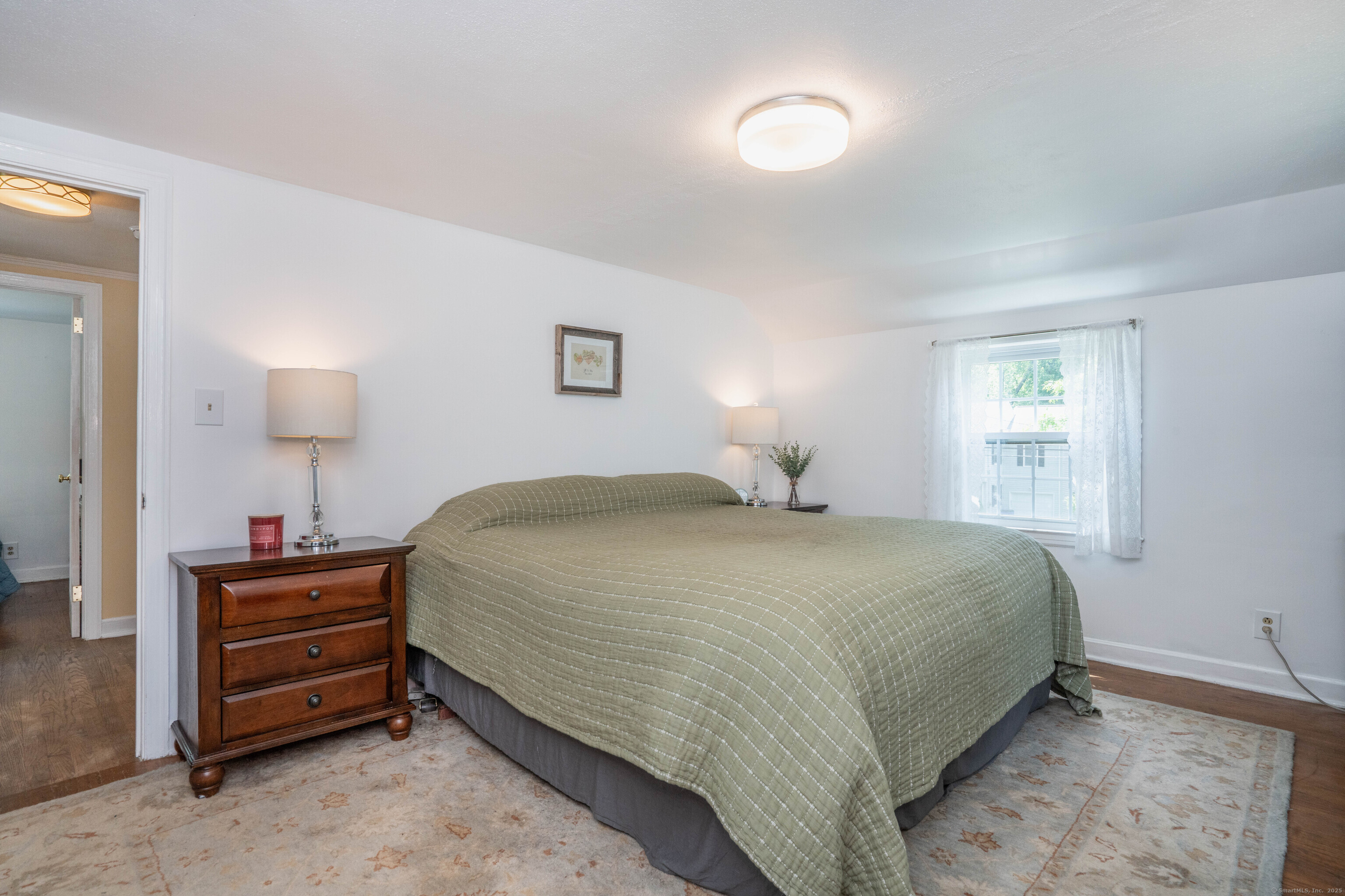 8 Linnard Road