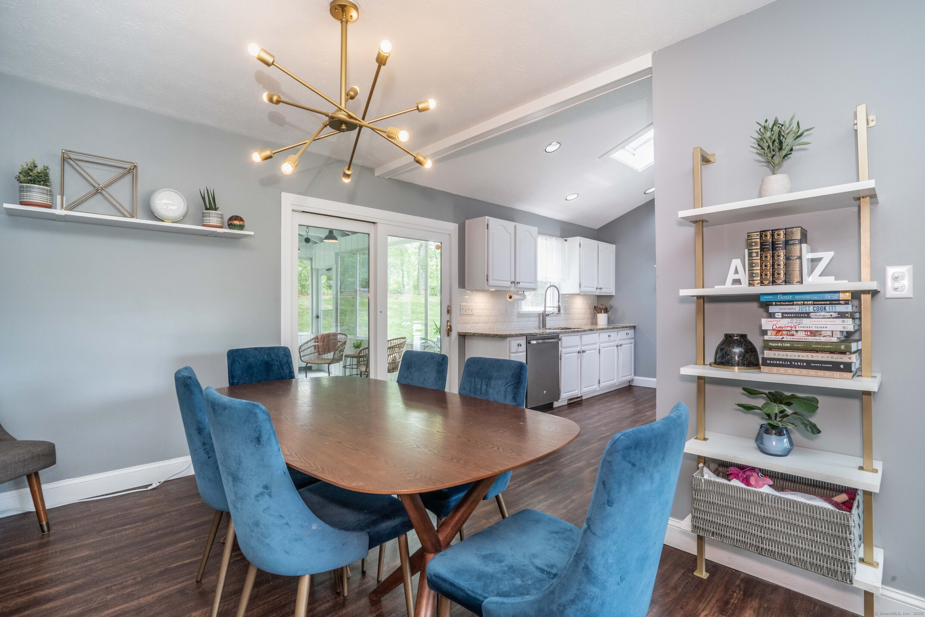 22 Burr Court