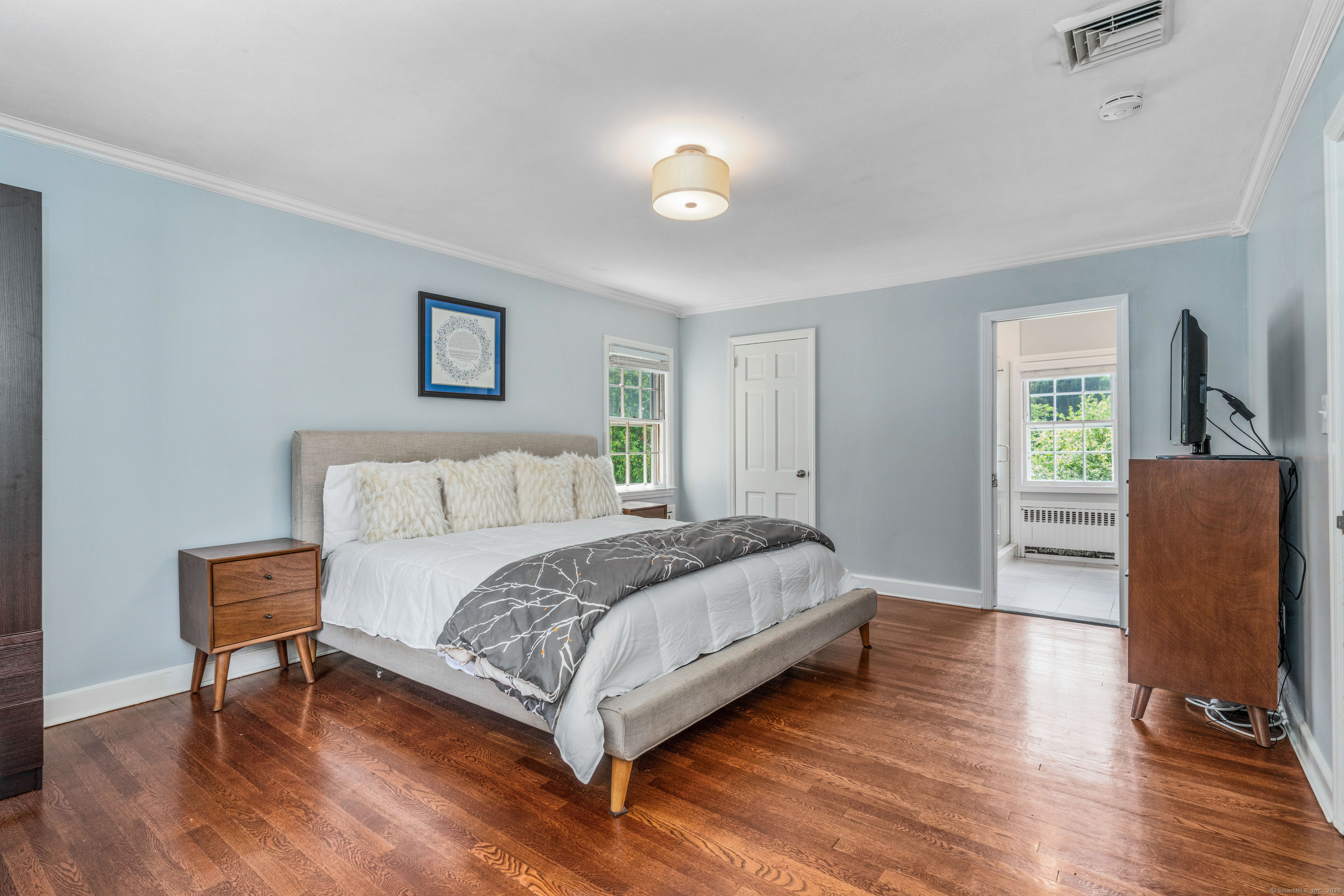 49 Brookline Drive