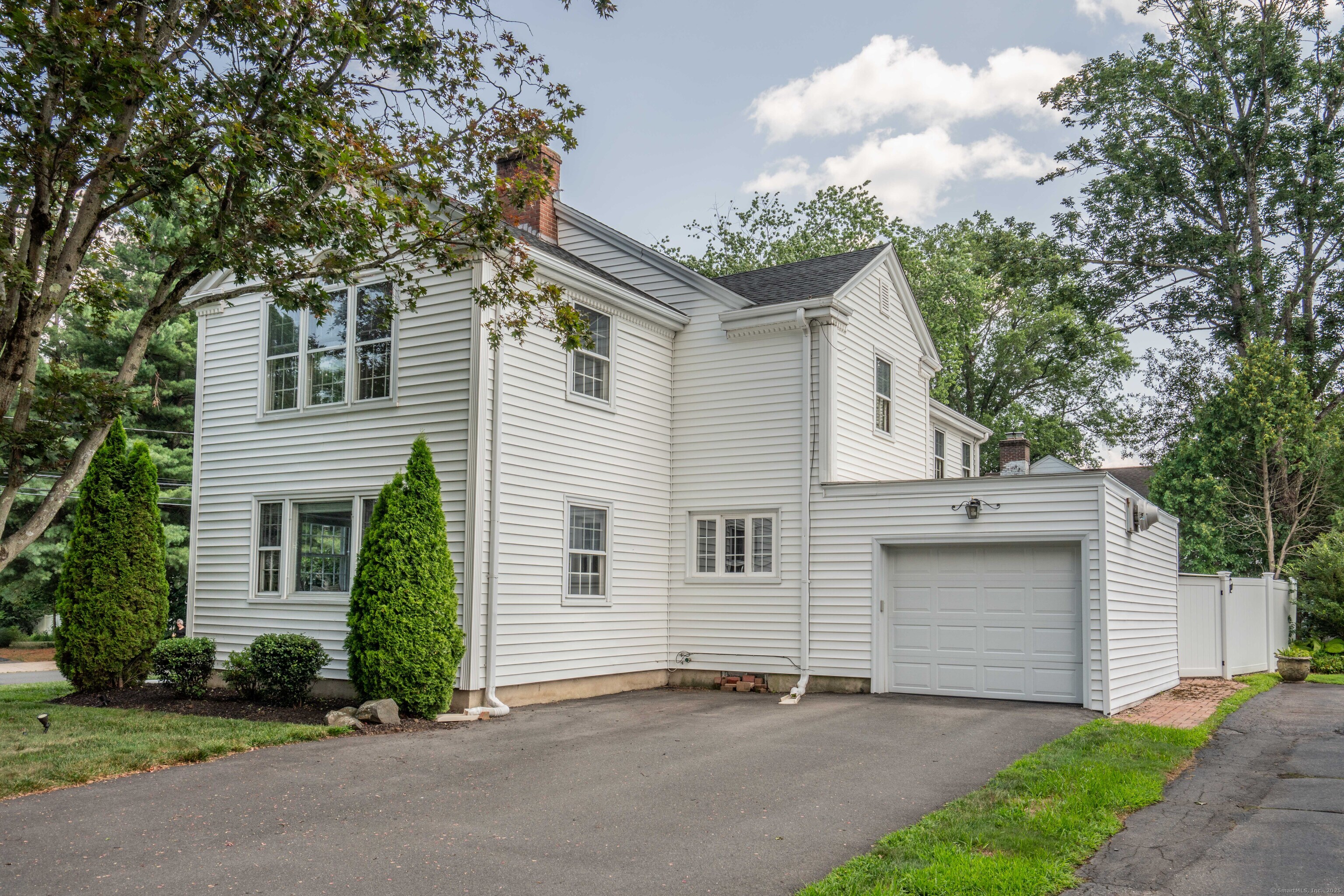 49 Brookline Drive