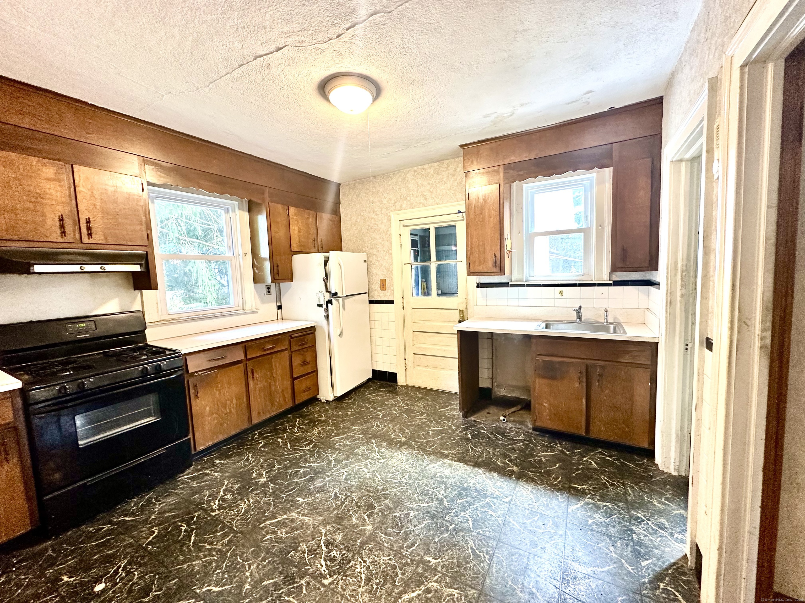 27 Konstin Place
