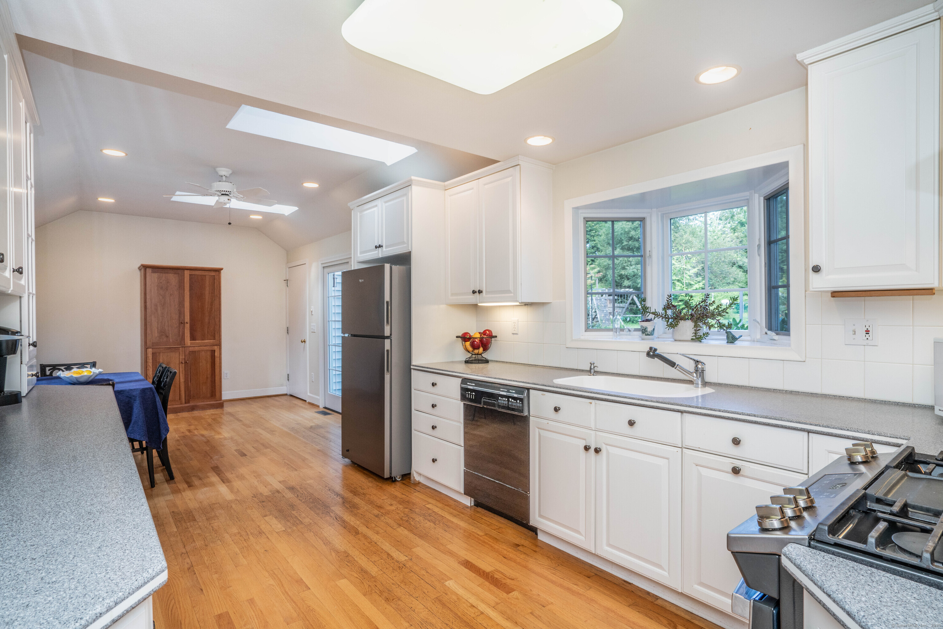 64 Harvest Lane