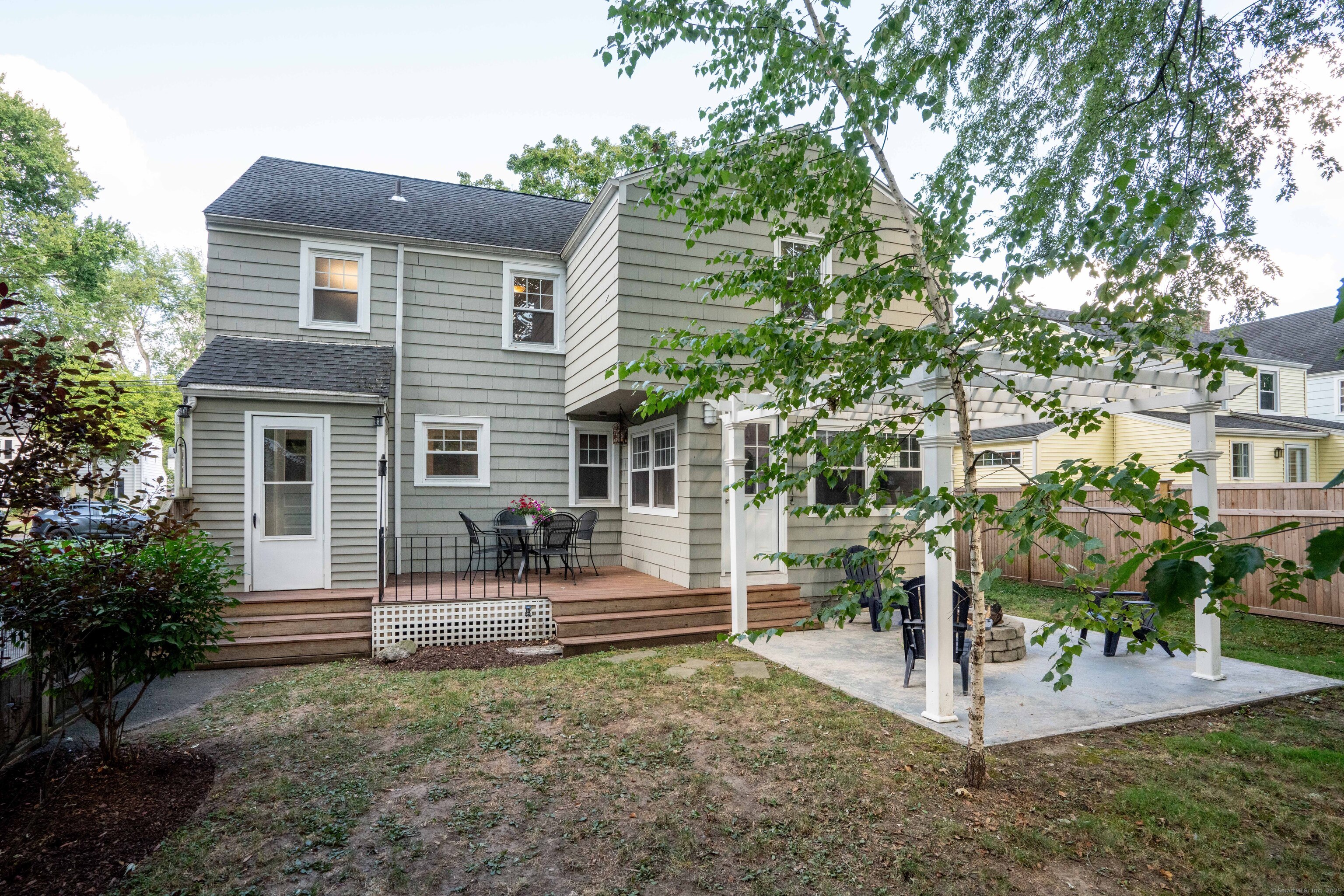 5 Farnham Road