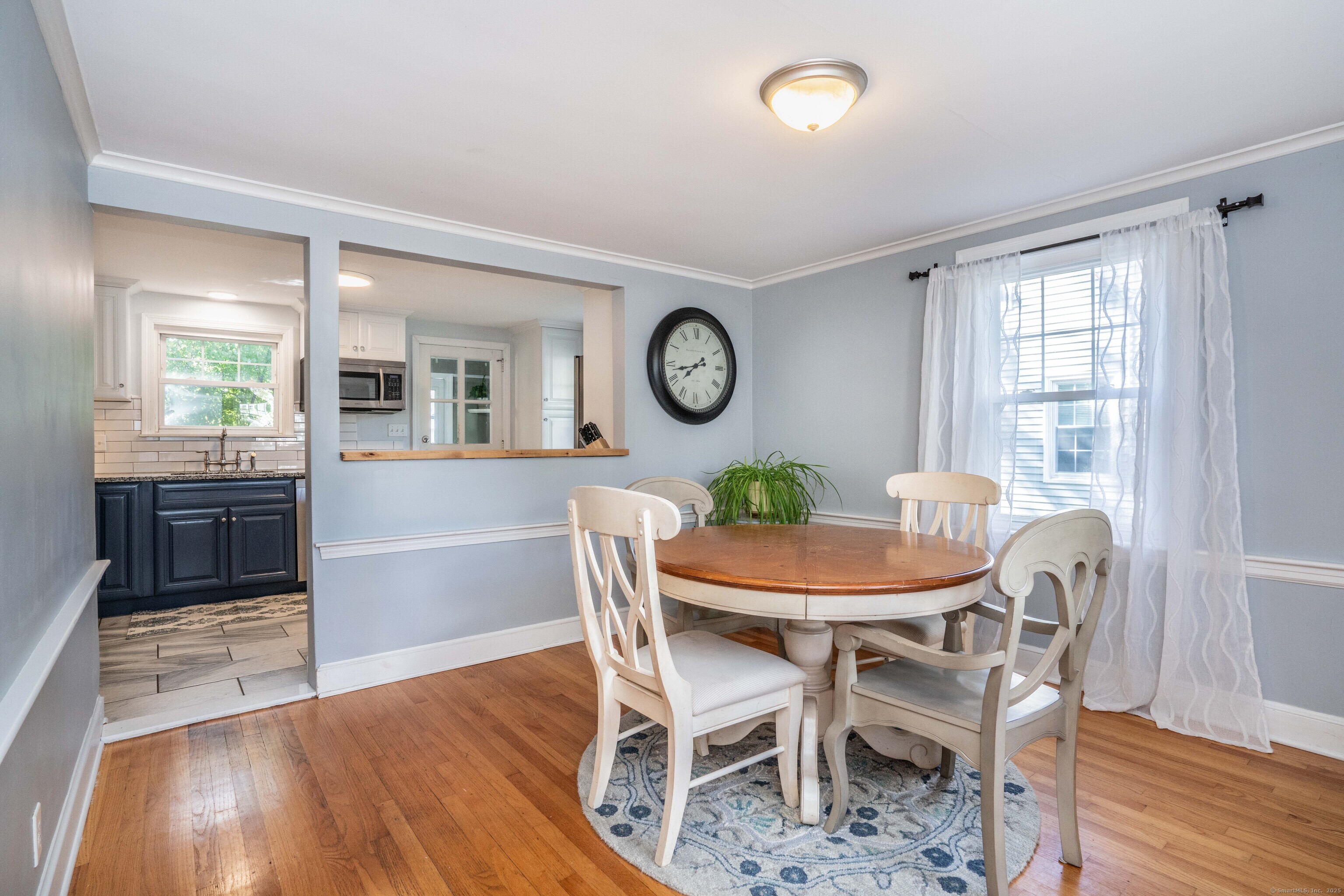 5 Farnham Road