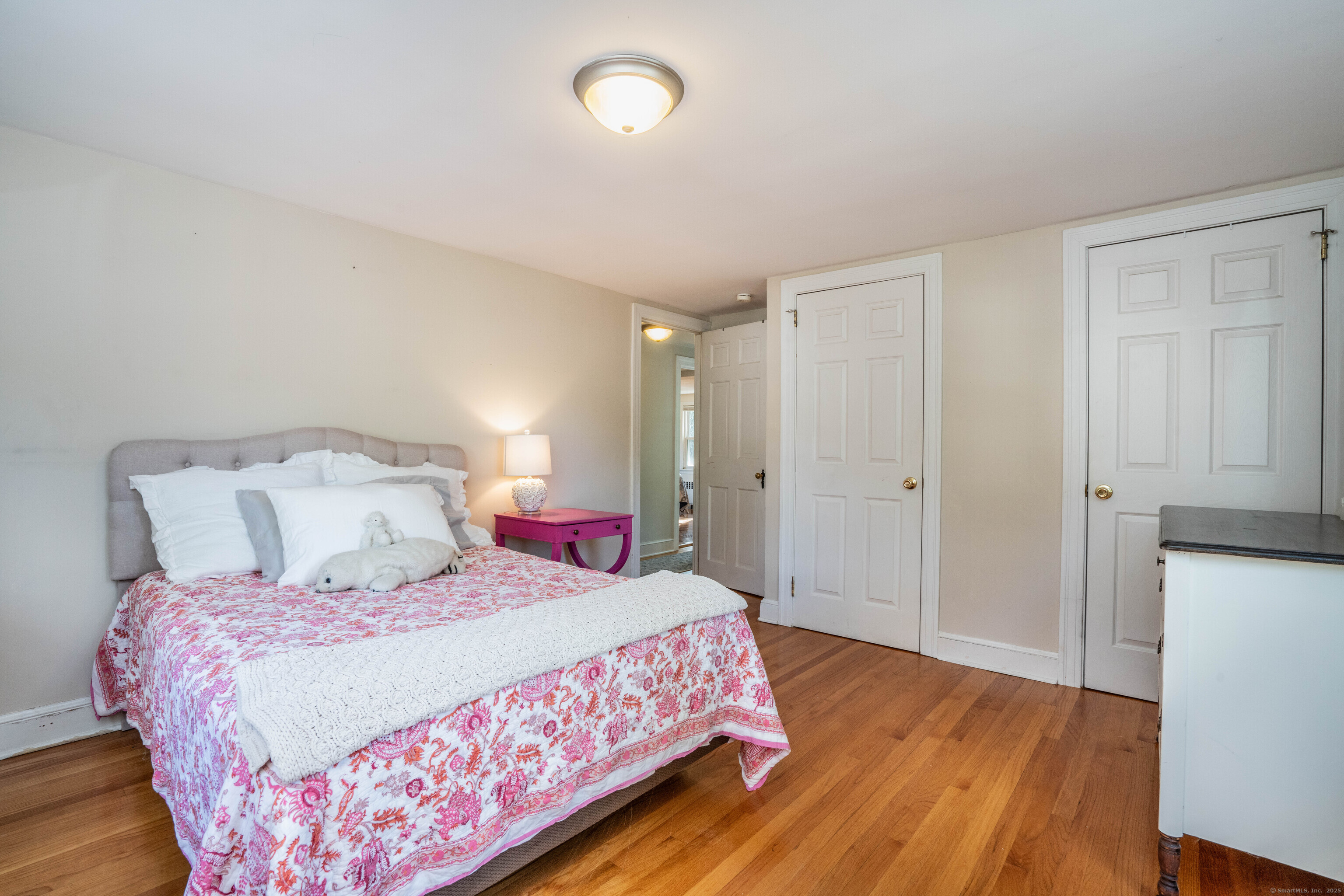 5 Farnham Road