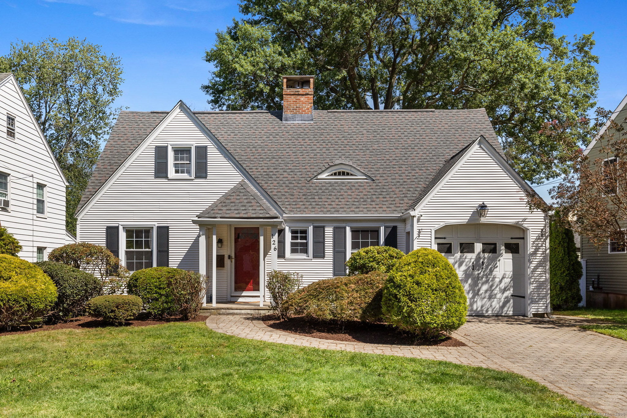 126 Robin Road