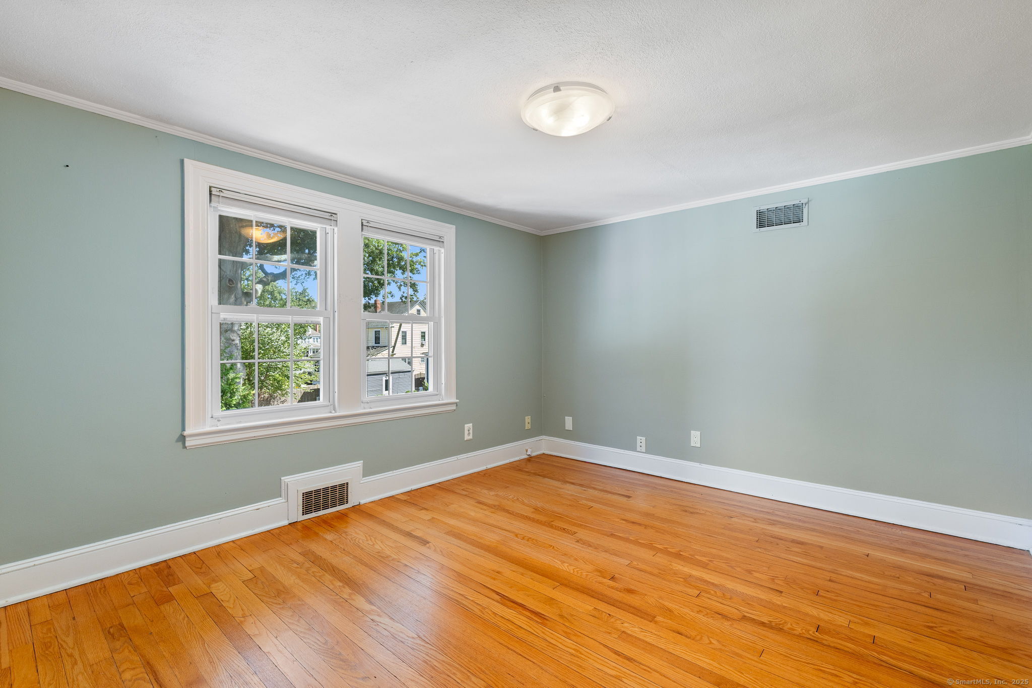 126 Robin Road